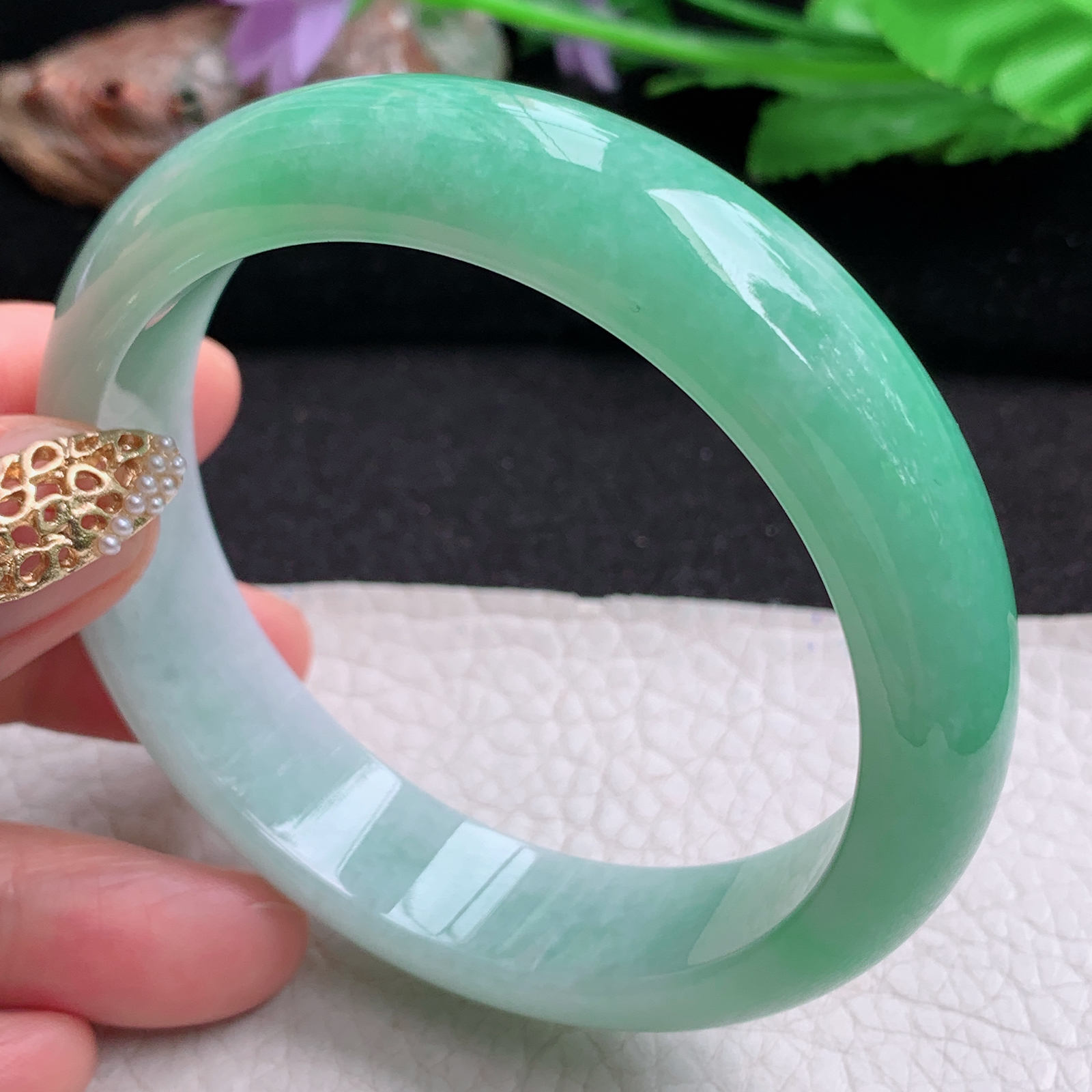 js实拍58.5*15.3*8招财镯 天然缅甸翡翠a货手镯半山水正圈玉镯子