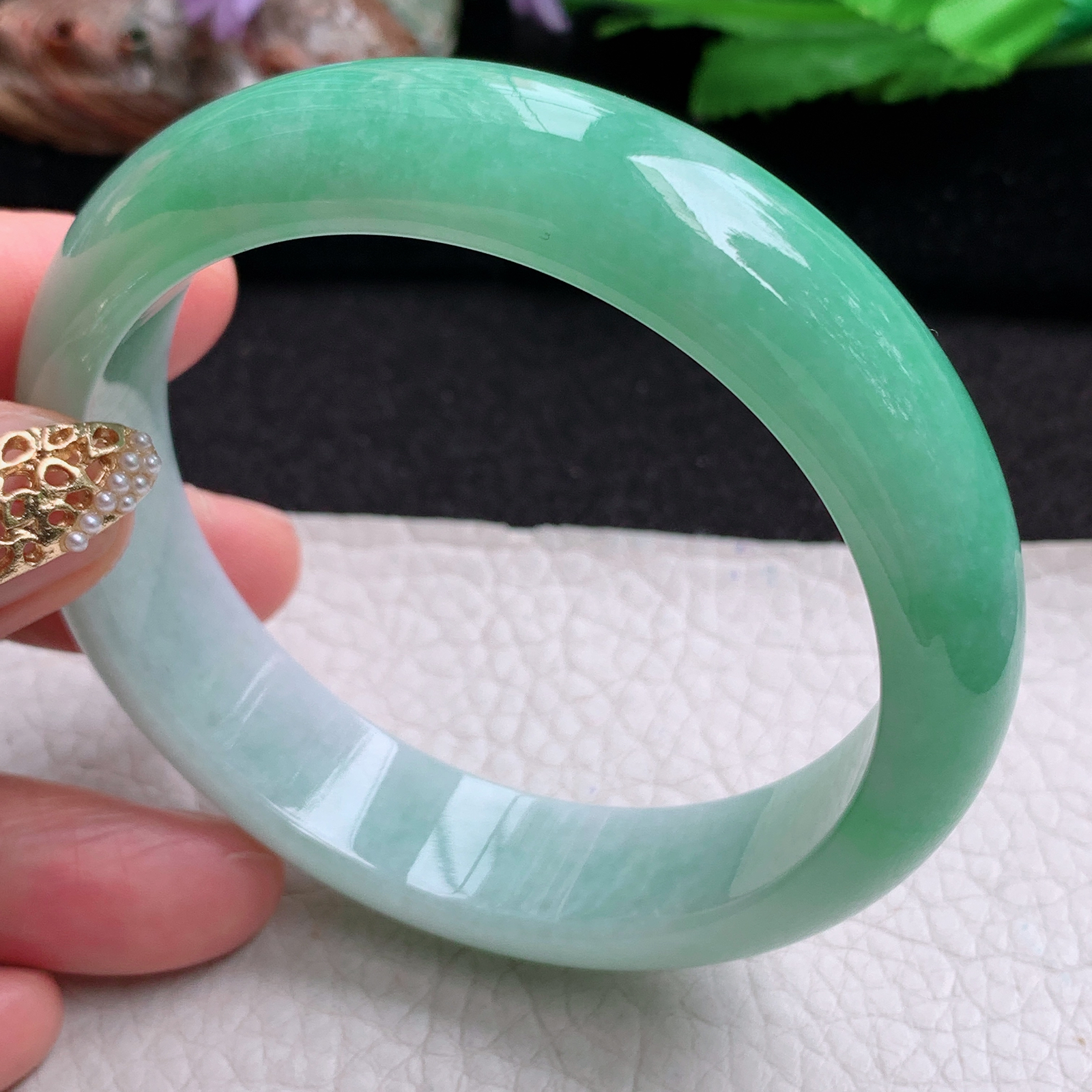 js实拍58.5*15.3*8招财镯 天然缅甸翡翠a货手镯半山水正圈玉镯子