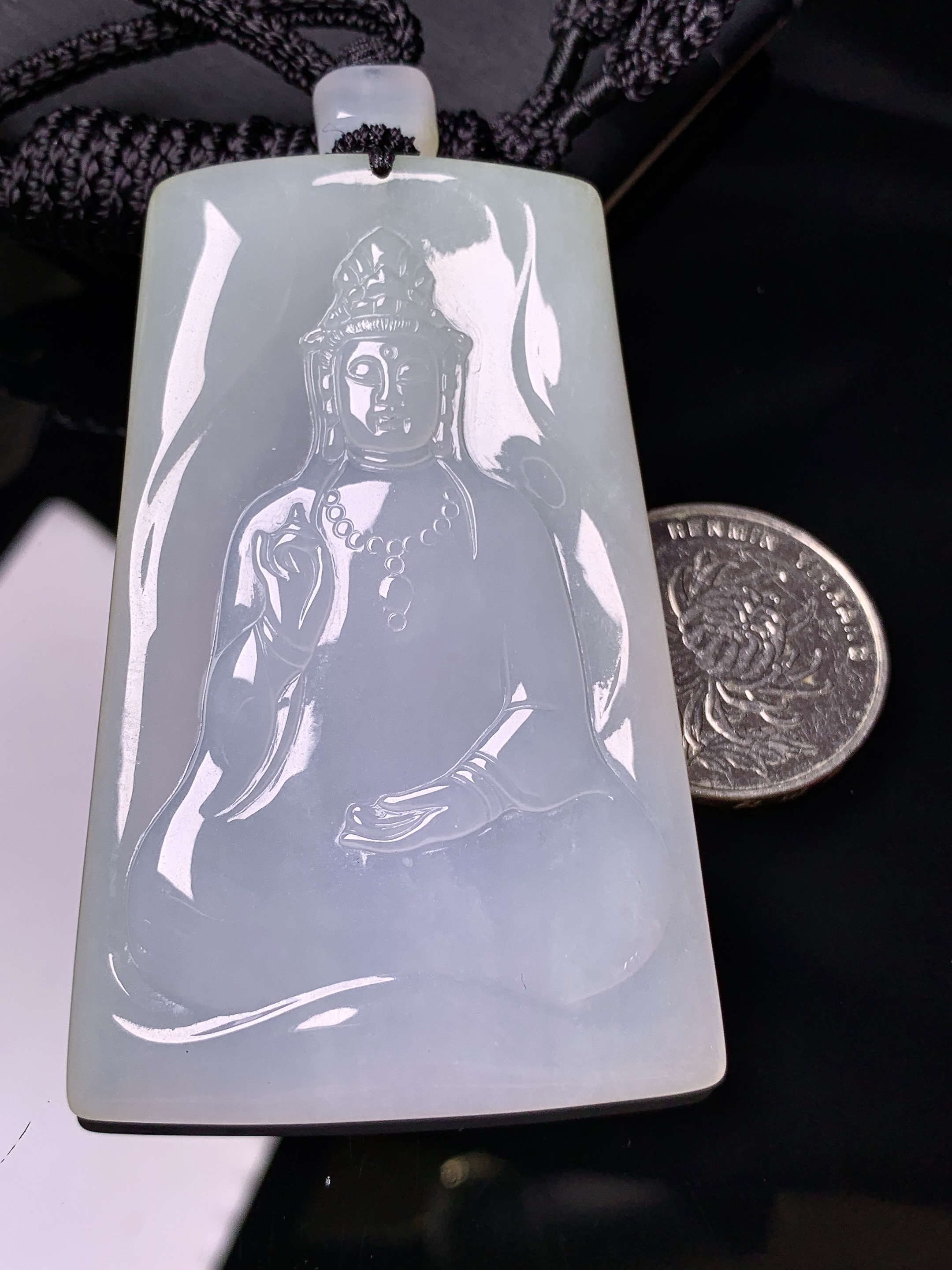 冰种观音菩萨吊坠 玉质细腻 色泽艳丽清新 水润亮眼 整体尺寸65*42*5.6L1