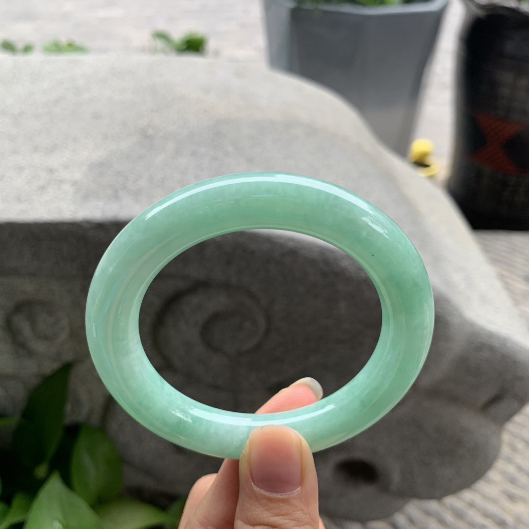 圈口 55-10.9【满绿圆条手镯】圆条55 56可戴