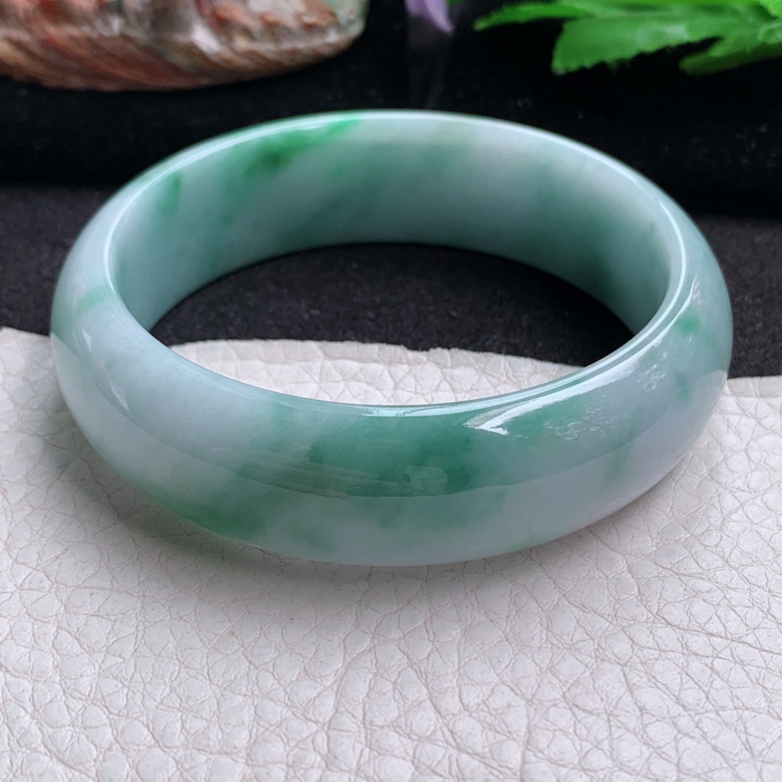 js实拍58.5*17.8*7.4轮胎镯 天然缅甸翡翠a货手镯飘花大气正圈玉镯子