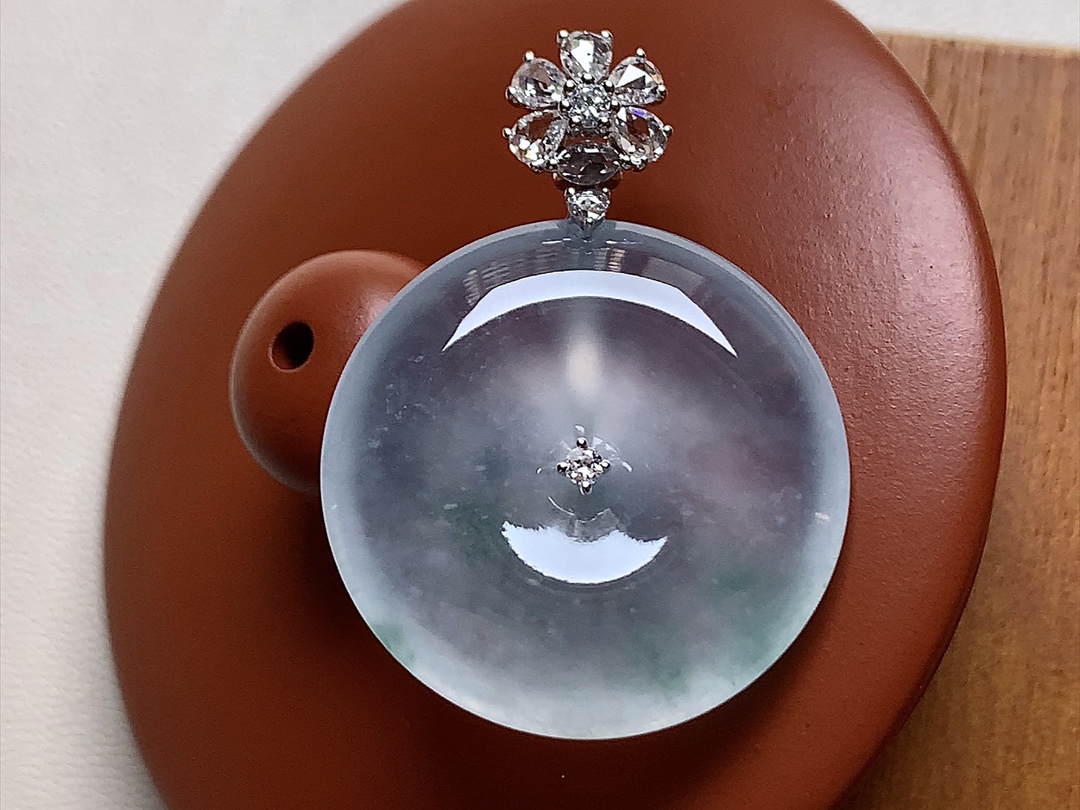 玻璃种飘花怀古 18K，品质，飘花素雅，无裂，尺寸32*23.5*5