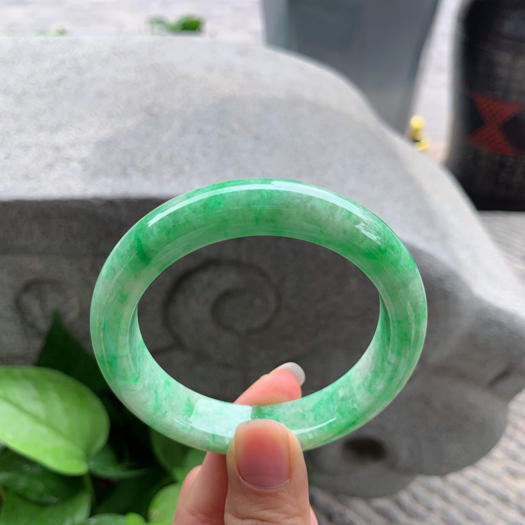 圈口56.1-12.6-9.3 【满绿正圈手镯】正圈56 57可戴