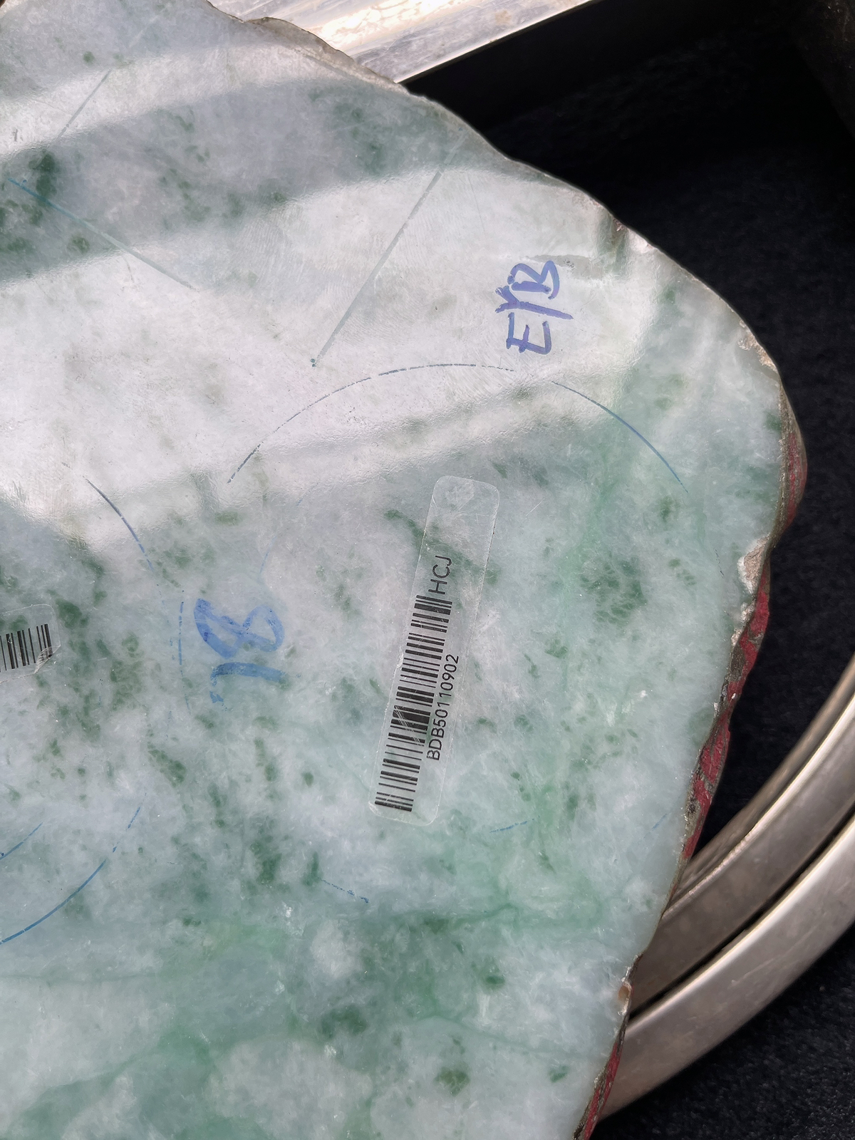 翡翠板料，⭕️正圈最大做63，圆条最大做59