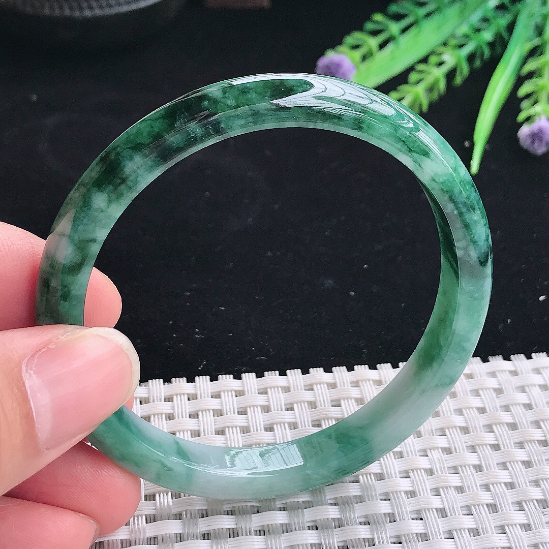 实拍A货翡翠55.5/8.5/6.6老坑精美温润飘花手镯翡翠宽边玉镯平安镯美人镯