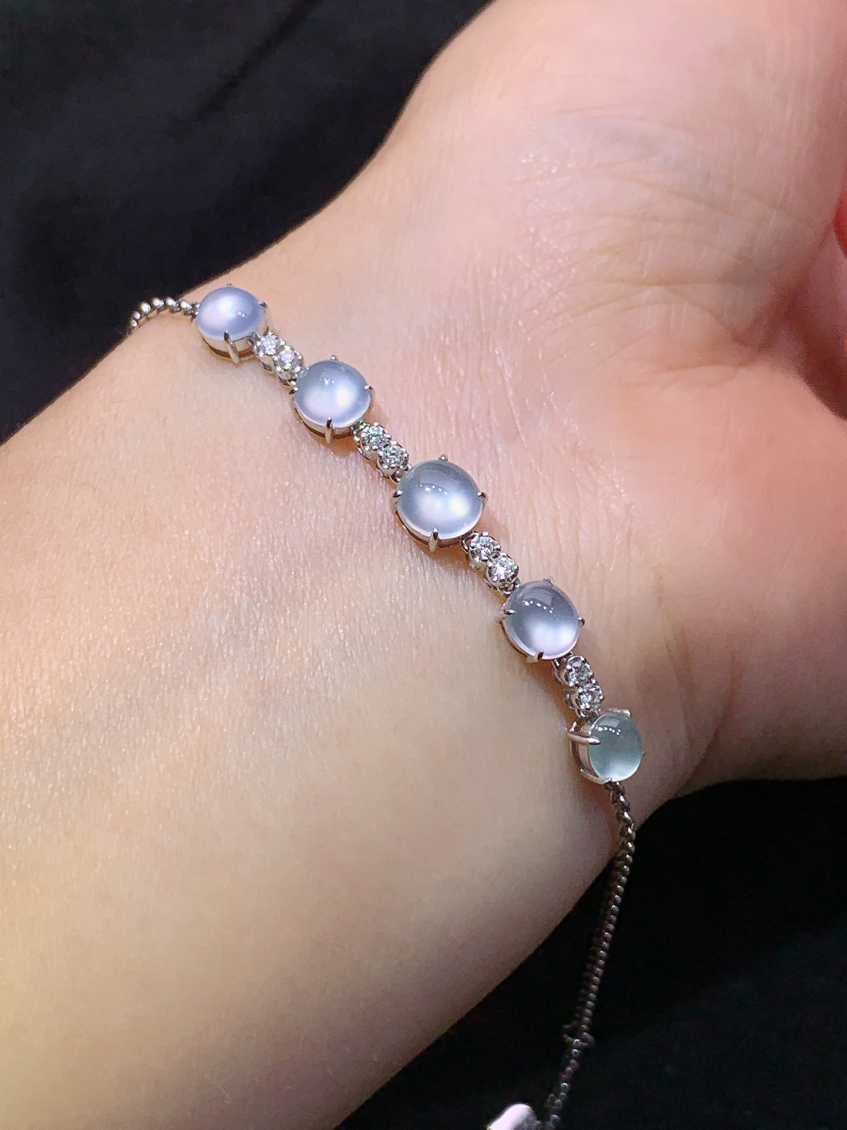 冰种蛋面手链，18k金镶嵌，款式精美，冰润细腻，种水足，Ff 裸石5.3*2