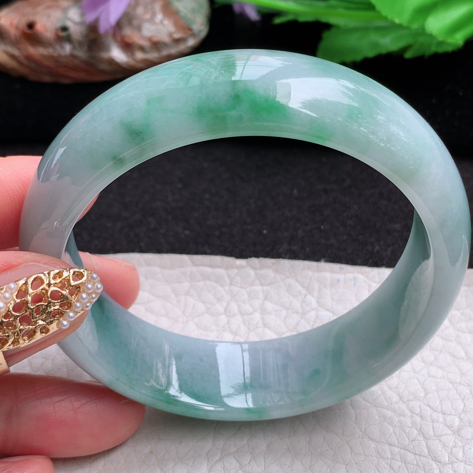 js实拍58.5*17.8*7.4轮胎镯 天然缅甸翡翠a货手镯飘花大气正圈玉镯子