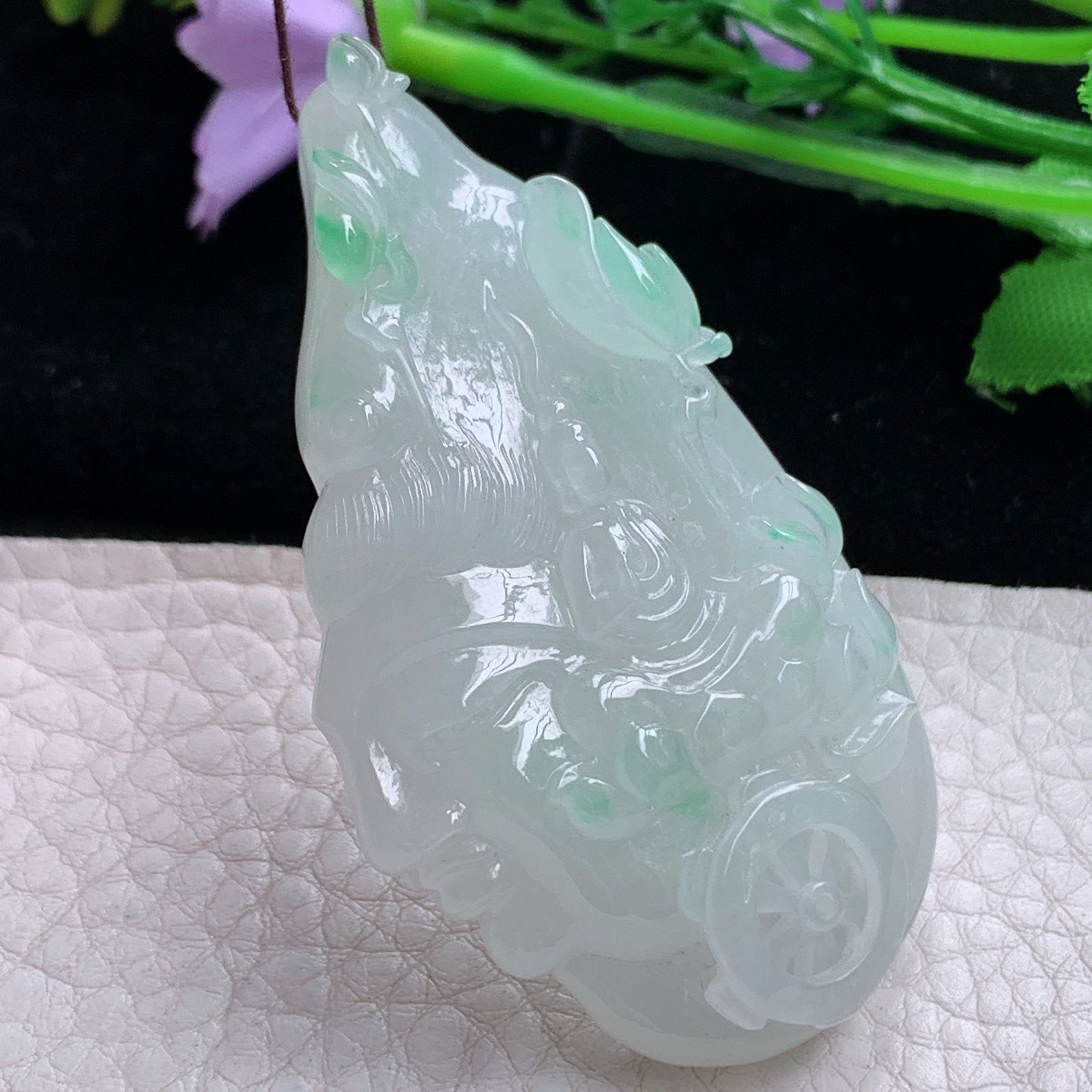 lz实拍58.5*33.5*11天然缅甸翡翠冰飘绿随形普度众生 无相观音玉吊坠 玉挂件