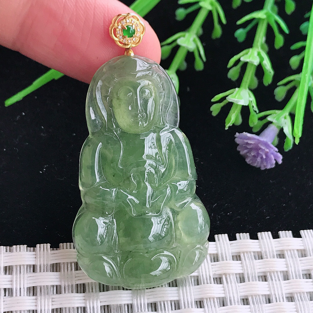 实拍A货翡翠41.3/24.8/4.8老坑18k金镶嵌满油绿观音吊坠翡翠玉牌