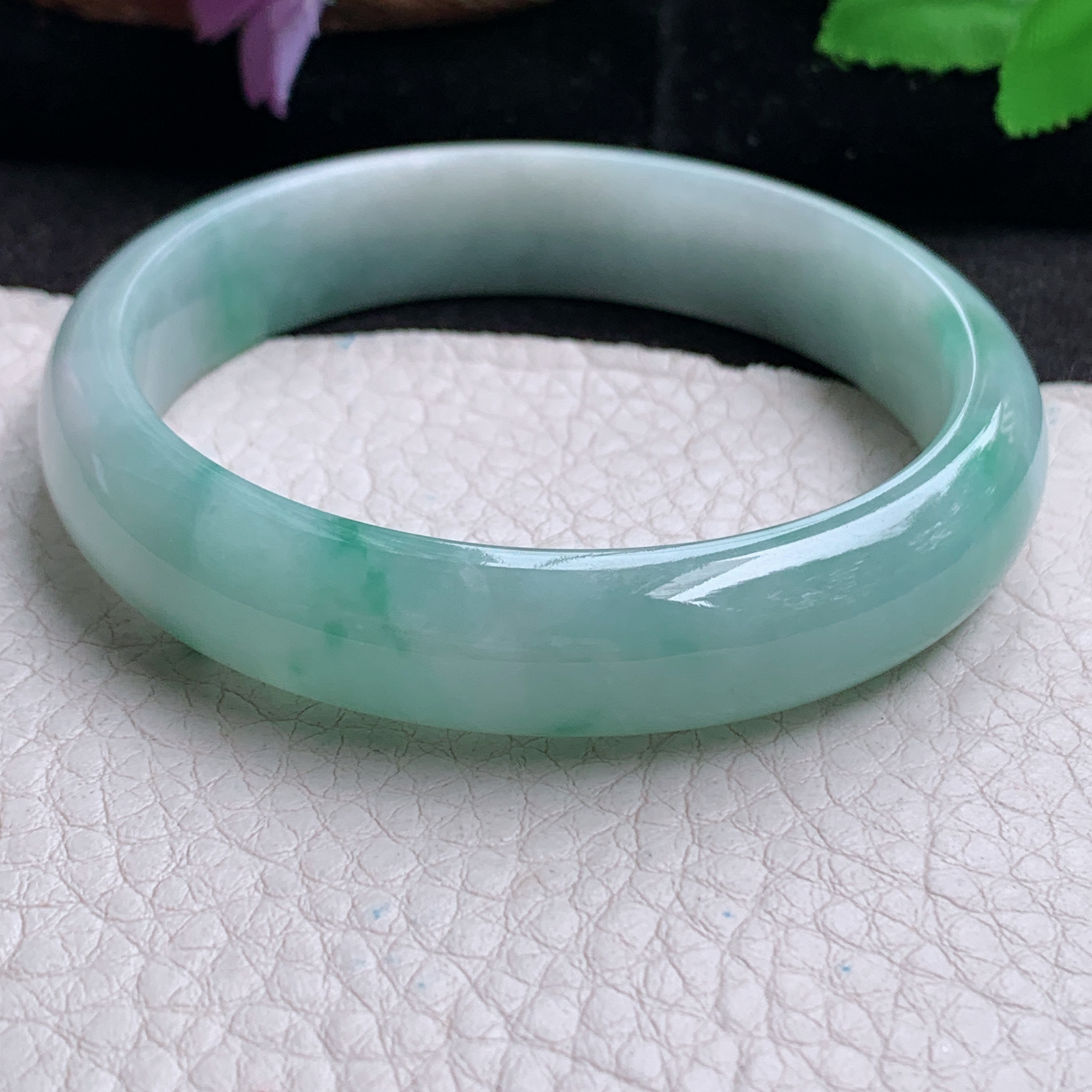 zjf实拍55*12.3*7平安镯 天然缅甸翡翠a货手镯飘花秀气正圈玉镯子