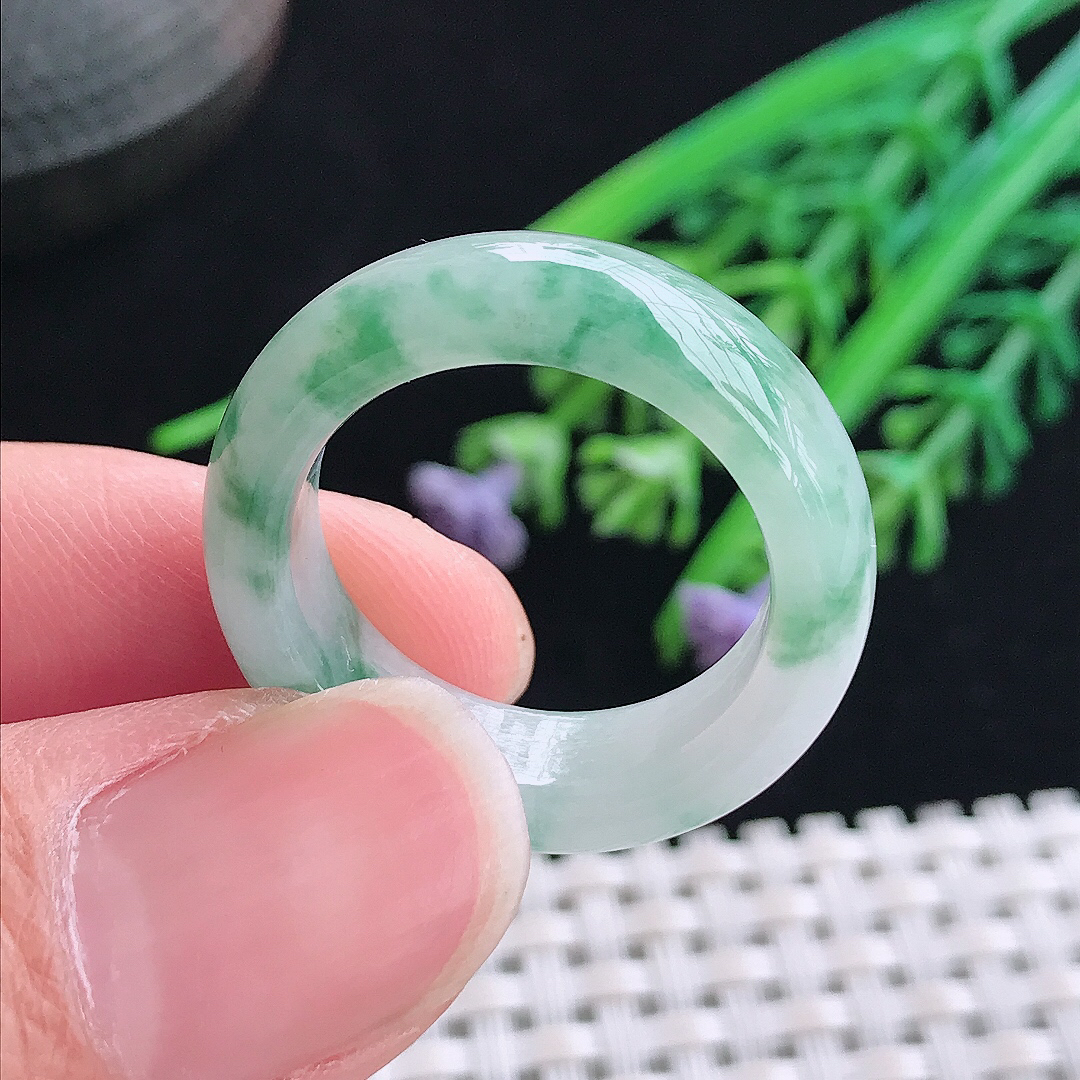 实拍A货翡翠19.5/7.5/4.5老坑冰透起胶飘花指环戒指