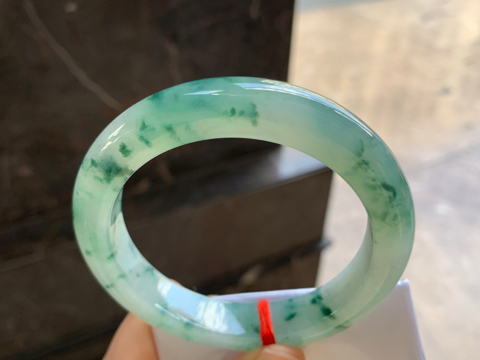 58.5-12.9-9.7

绿花手镯^_^大圈 飘花灵韵