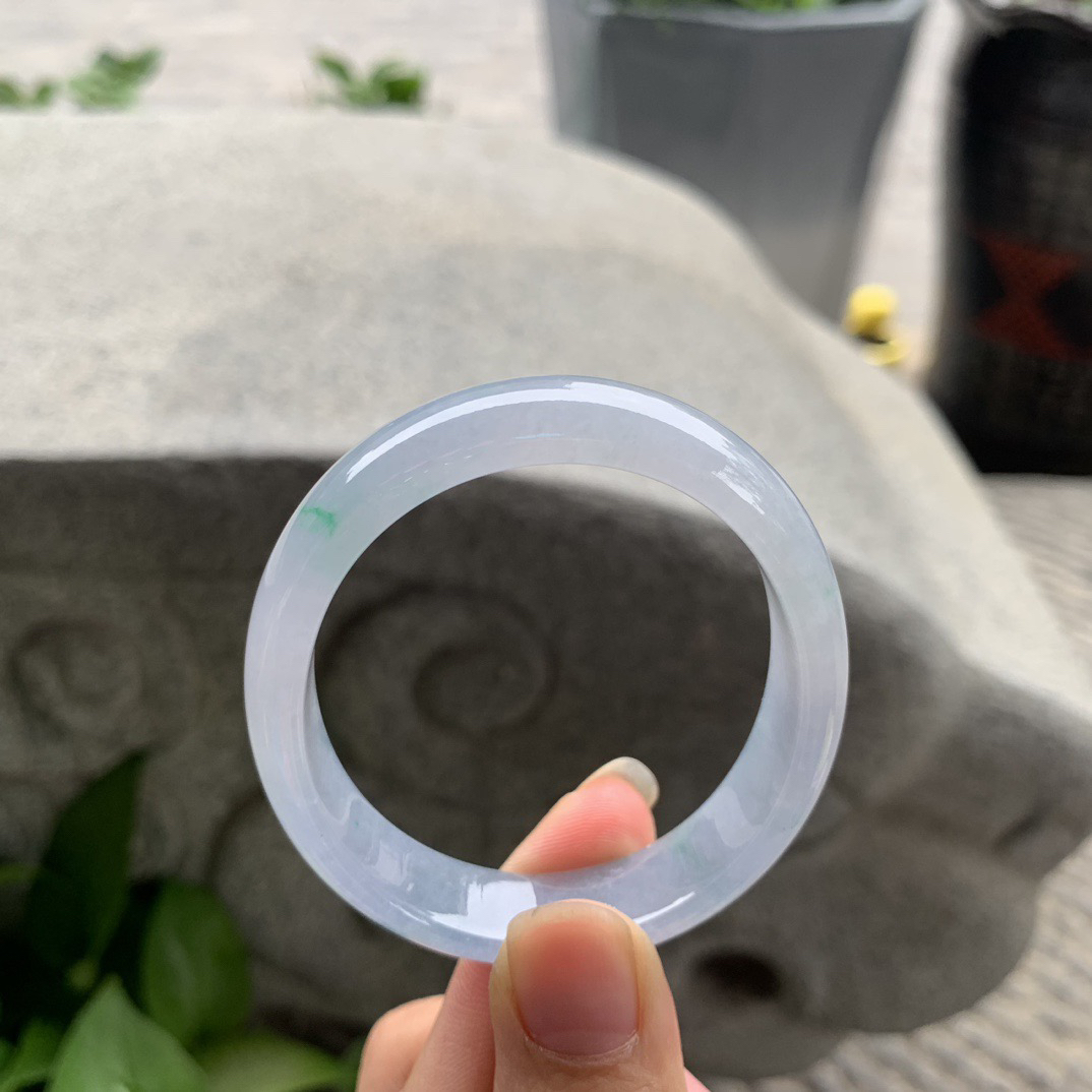 小圈口 52.8-46.3-12.3-6.1【冰紫飘绿贵妃手镯】贵妃52 53可戴