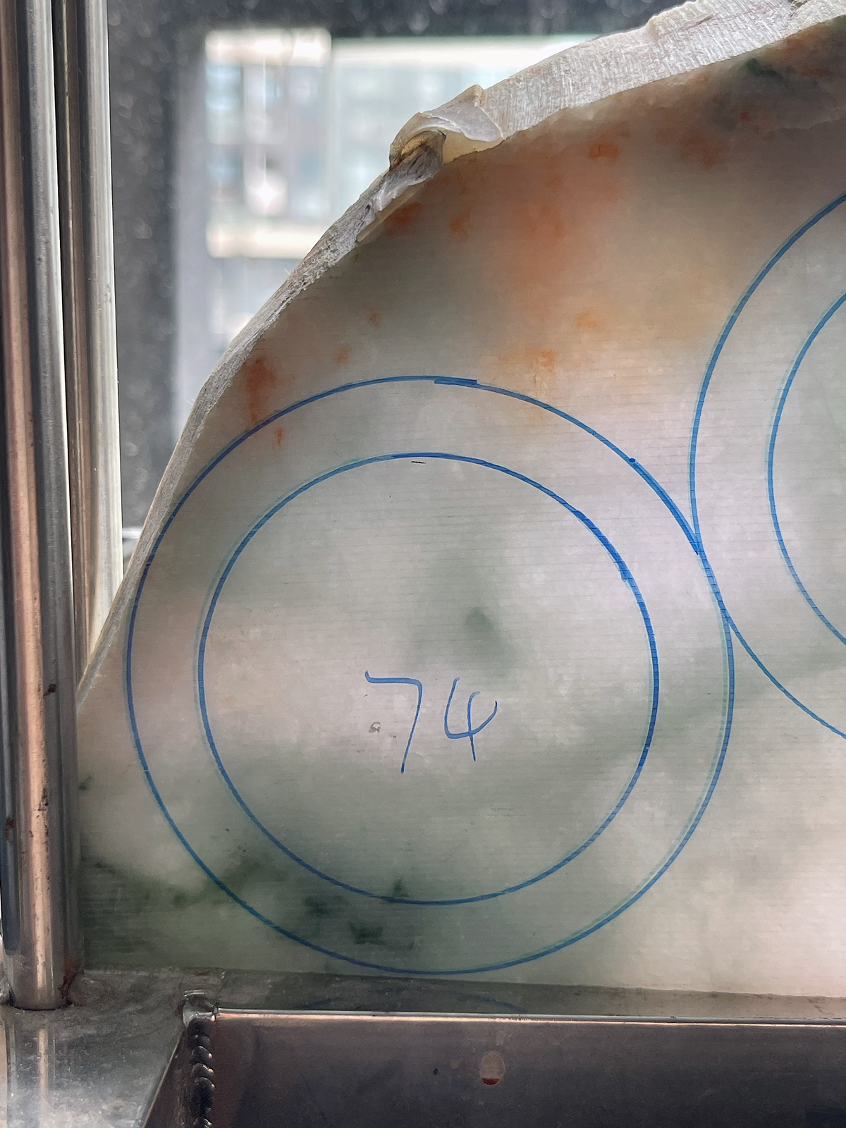 翡翠板料，⭕️正圈最大做58，圆条最大做54