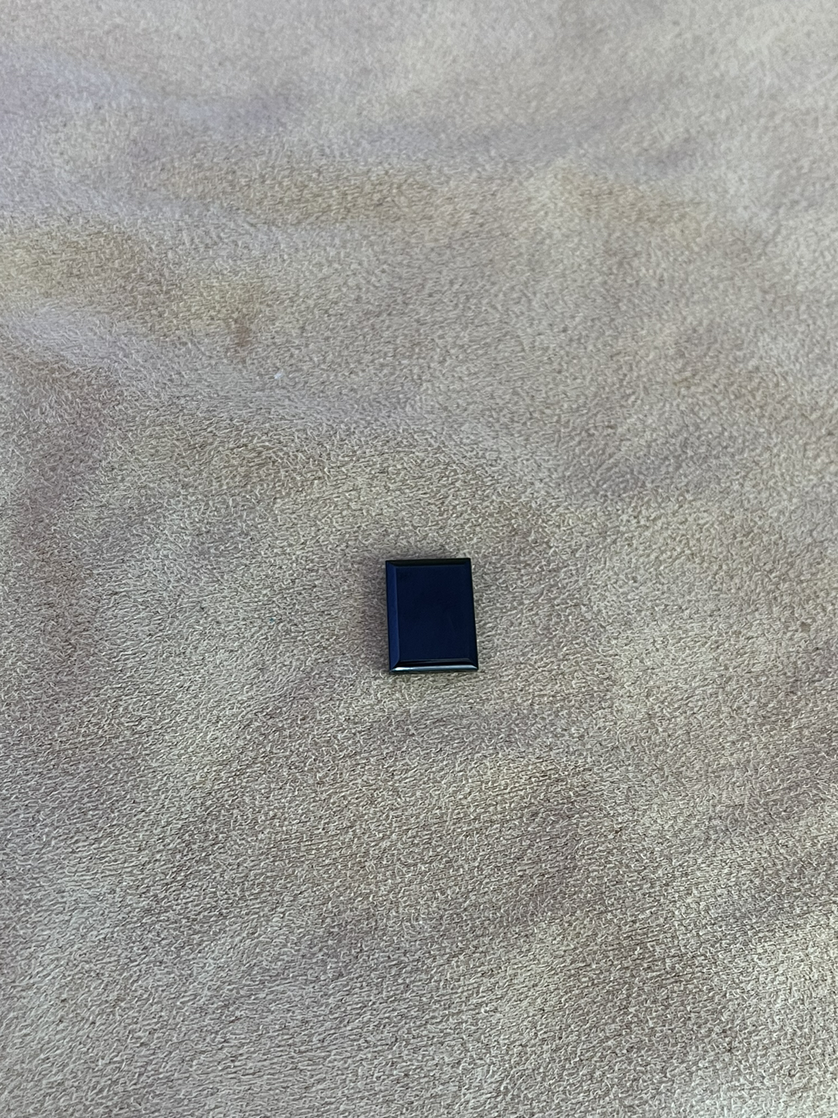 墨翠：【戒面】细腻干净，黑度好，性价比高，雕工精湛，打灯透绿