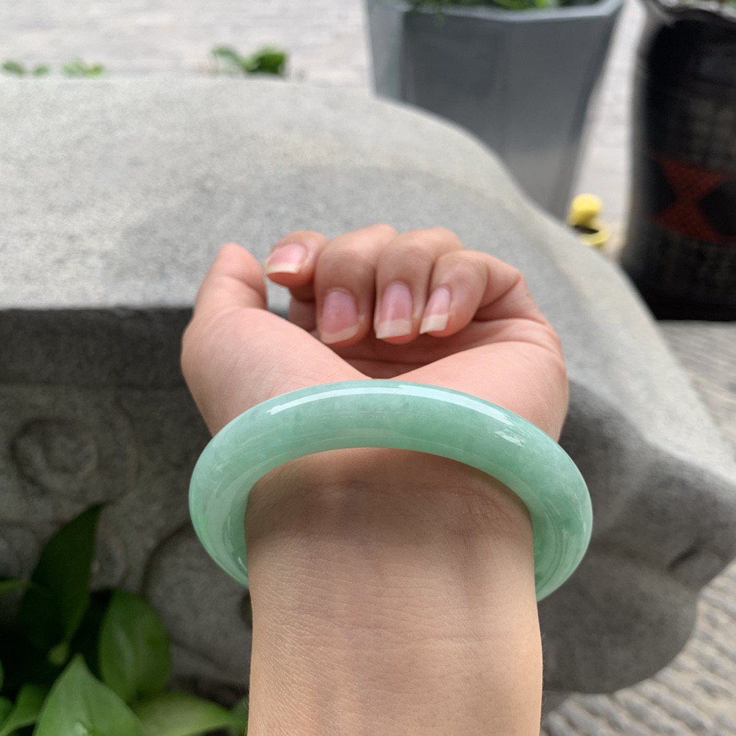 圈口 55-10.9【满绿圆条手镯】圆条55 56可戴