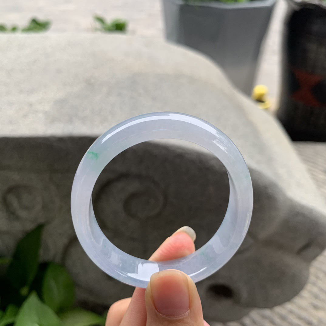 小圈口 52.8-46.3-12.3-6.1【冰紫飘绿贵妃手镯】贵妃52 53可戴