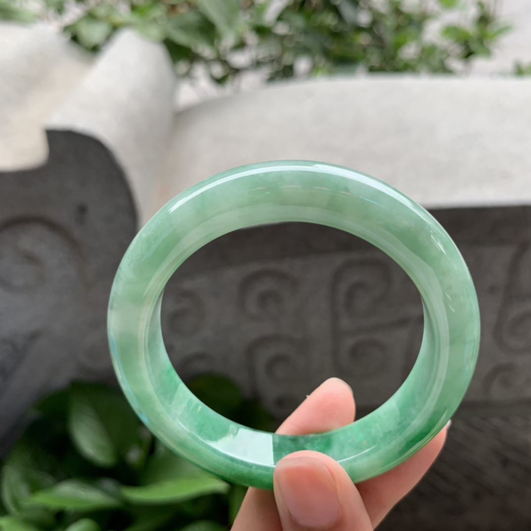 小圈口52.3-11.5-9.3 【辣绿正圈手镯】正圈52 53可戴