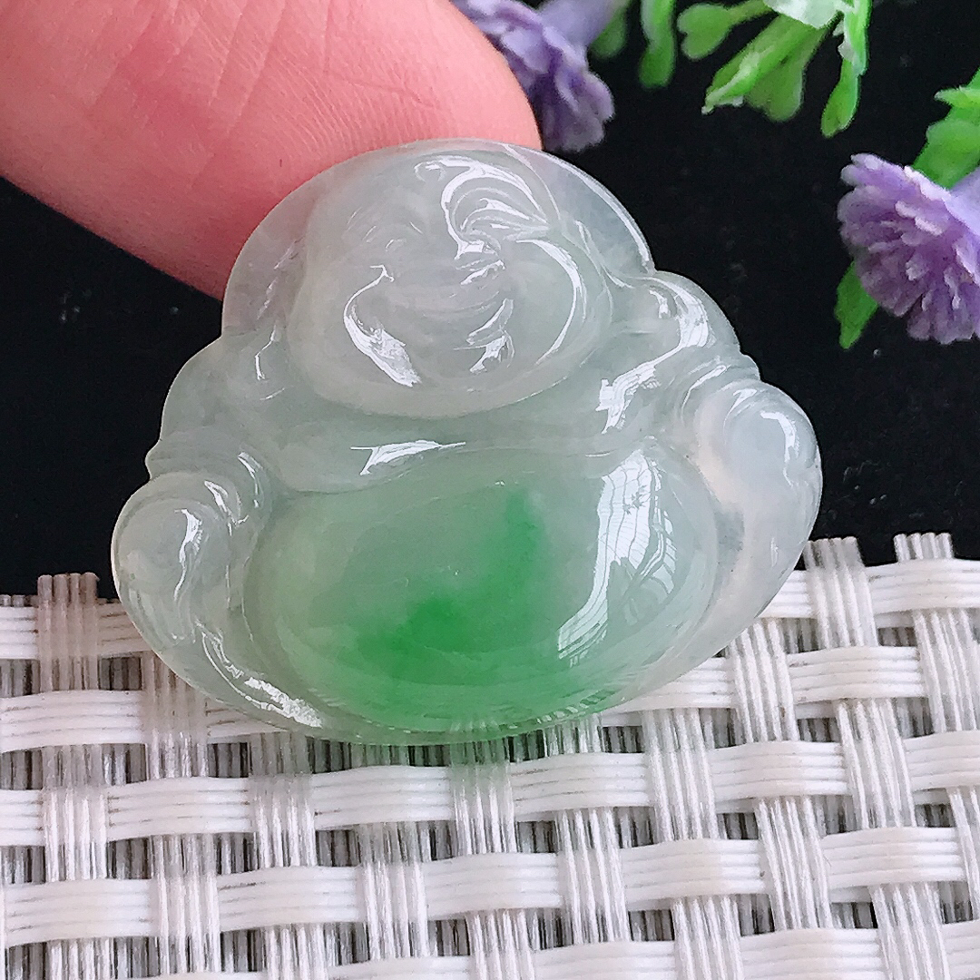 实拍A货翡翠24.9/29.8/5.7老坑冰胶水灵飘阳绿佛公吊坠翡翠玉佛挂件