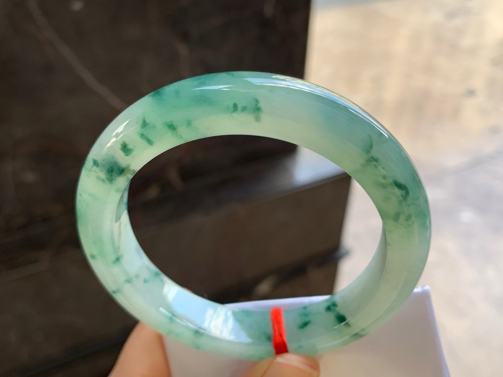 58.5-12.9-9.7

绿花手镯^_^大圈 飘花灵韵