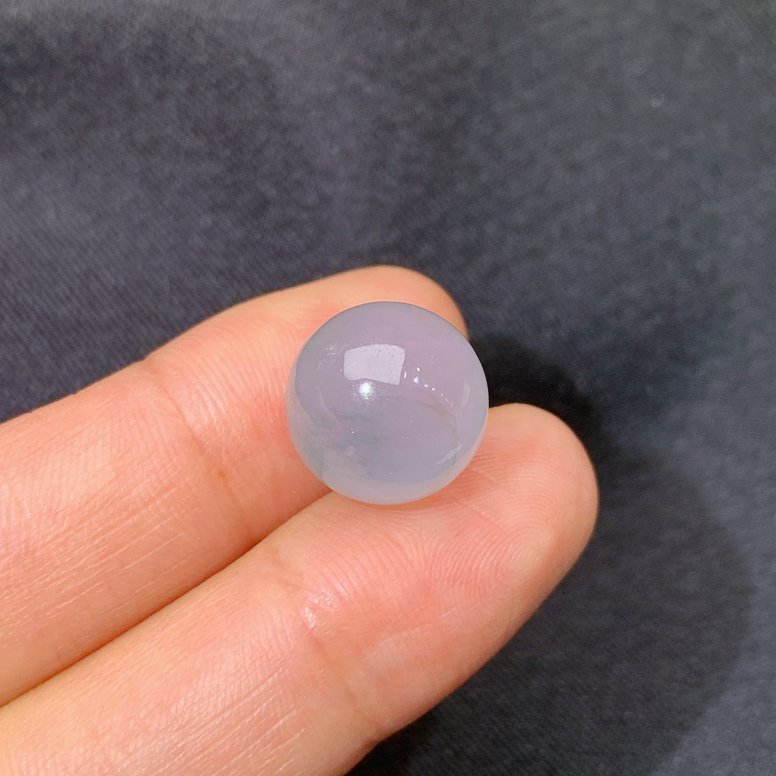 冰淡紫罗兰圆珠，镶嵌佳品，冰润细腻，种水足，Be 直径12.2
