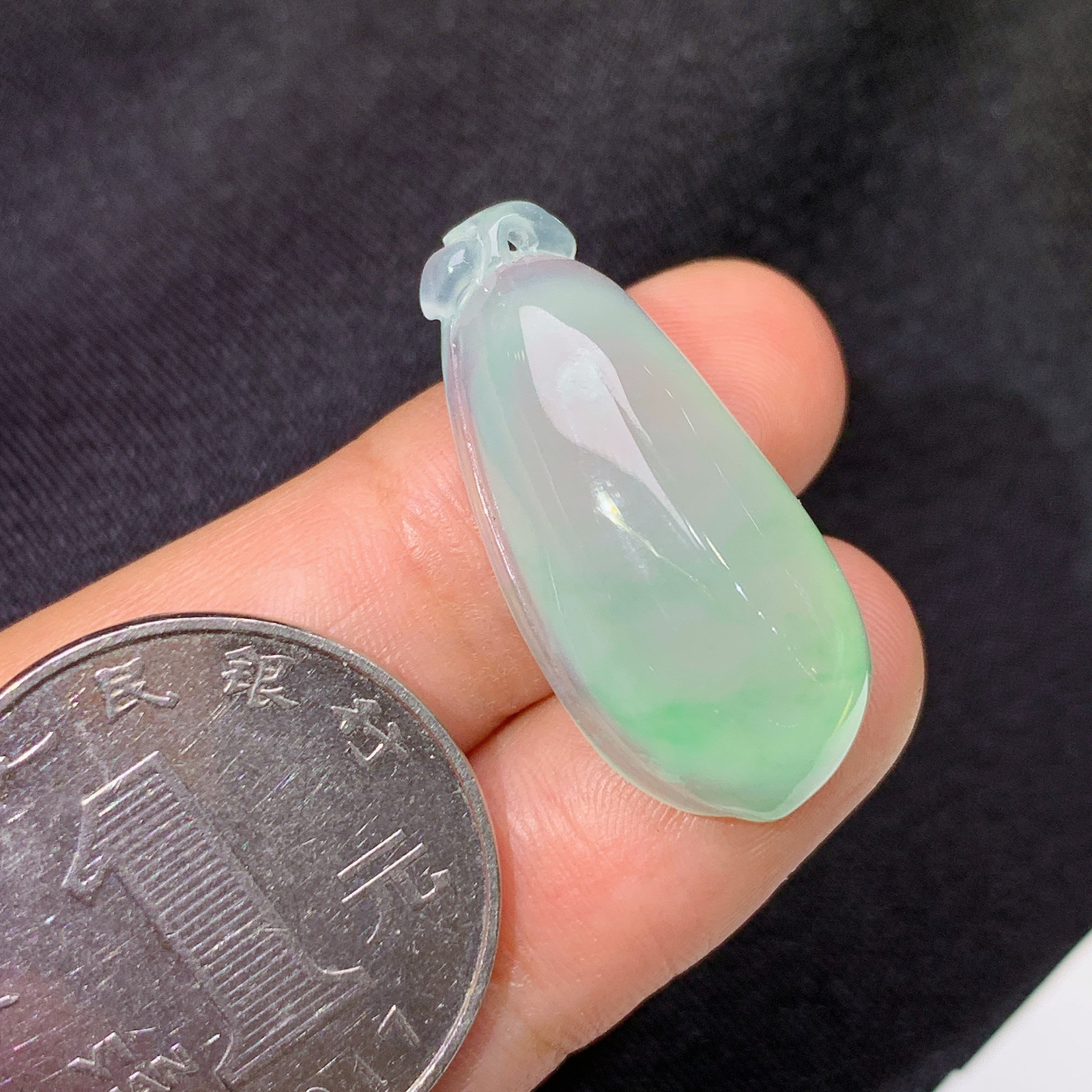 冰飘绿福瓜，镶嵌佳品，冰润细腻，种水足，Quq 尺寸28.6*13.5*8