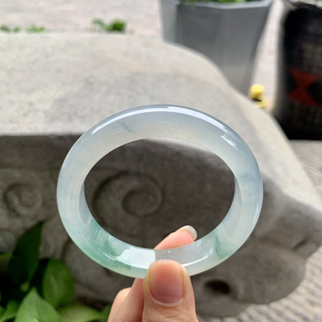 圈口55.2-12.4-8.4 【冰种飘绿正圈手镯】正圈55 56可戴