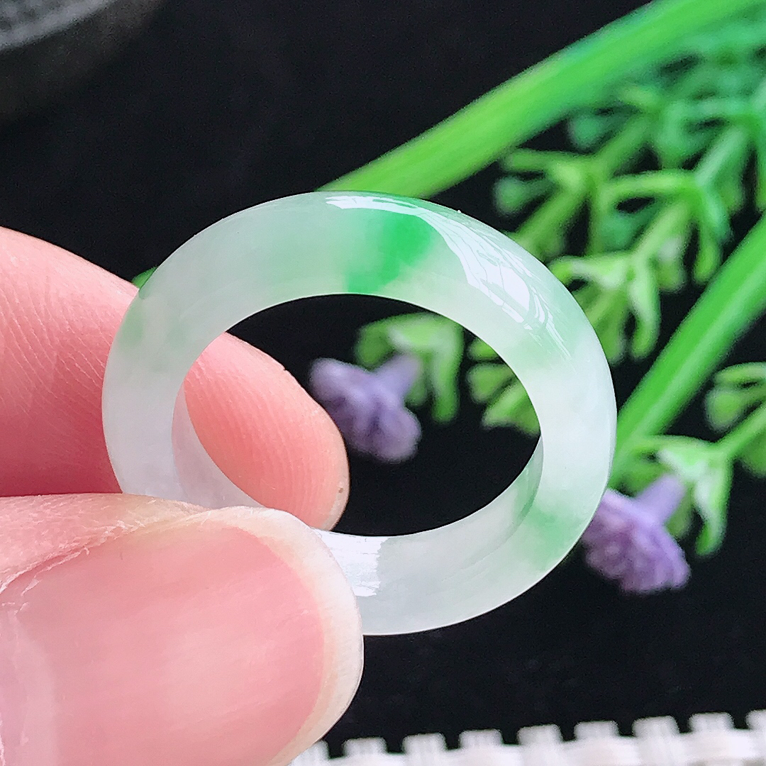 实拍A货翡翠18.3/5.8/4老坑冰胶水灵冰阳绿指环戒指女款