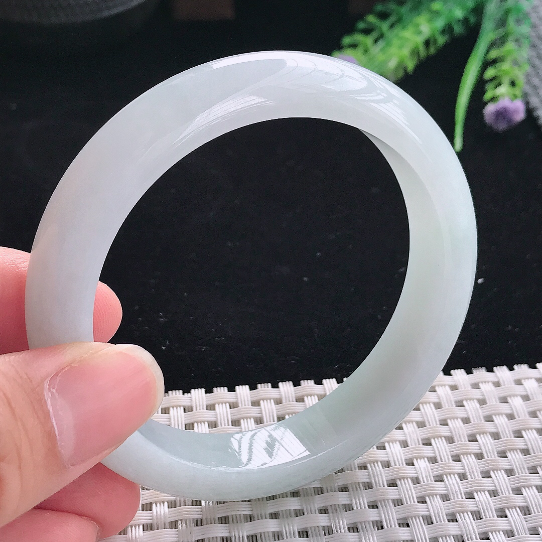 实拍A货翡翠57/12.6/8.7老坑冰润起胶冰晴手镯翡翠宽边玉镯平安镯美人镯