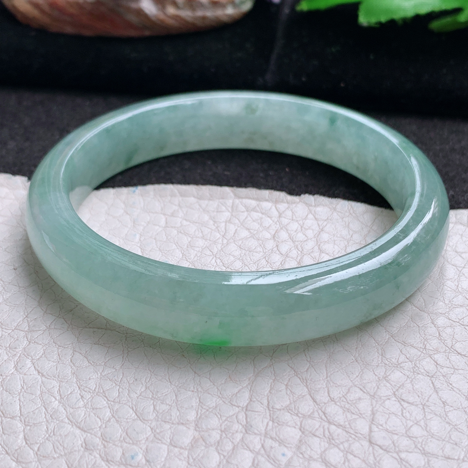 zjf实拍56*11.3*7.5平安镯 天然缅甸翡翠a货手镯冰润飘绿花正圈玉镯子