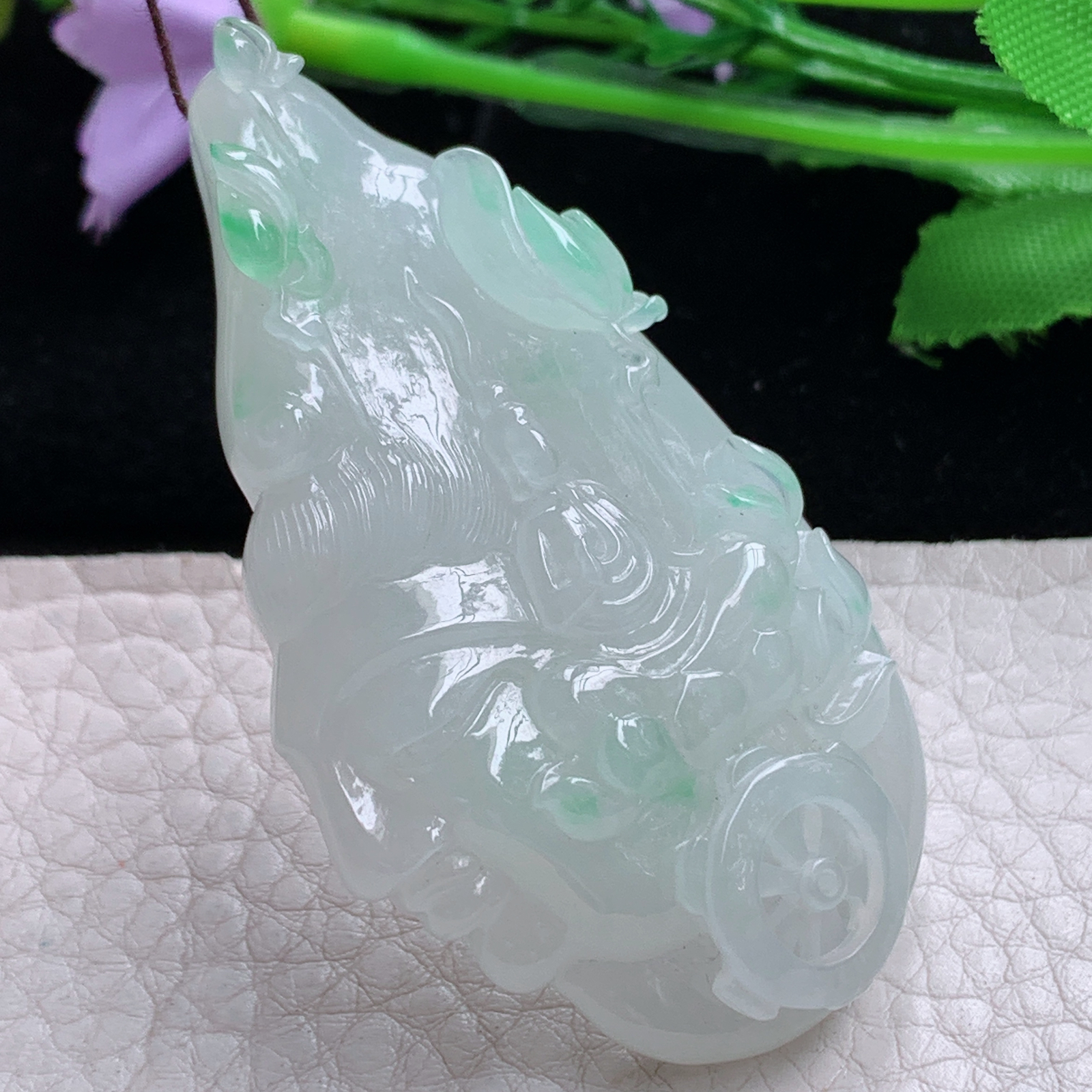lz实拍58.5*33.5*11天然缅甸翡翠冰飘绿随形普度众生 无相观音玉吊坠 玉挂件