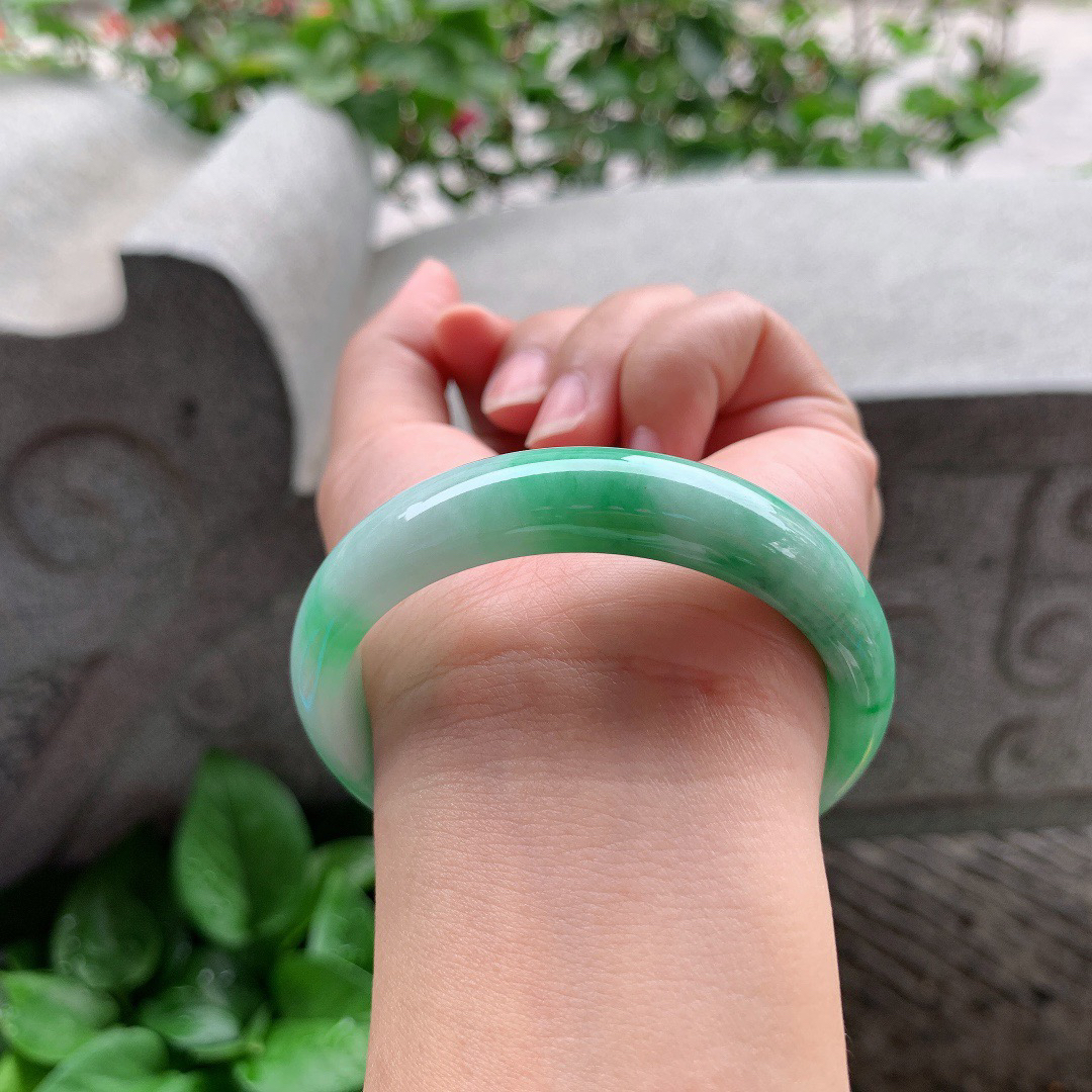 小圈口53.6-12.3-7.1 【飘辣绿正圈手镯】正圈53 54可戴