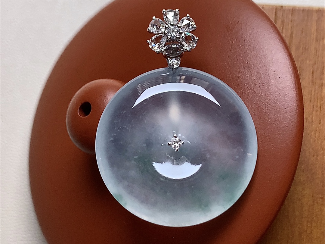 玻璃种飘花怀古 18K，品质，飘花素雅，无裂，尺寸32*23.5*5