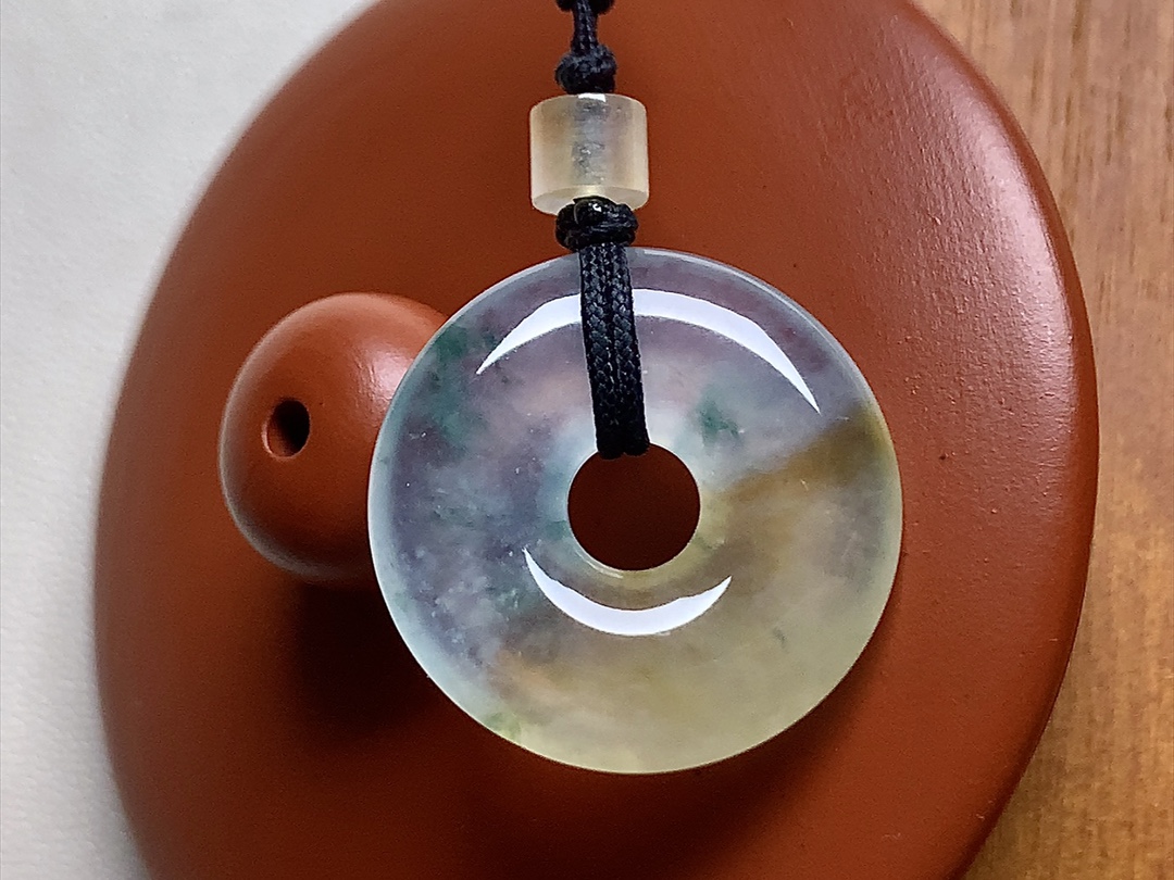 高冰黄翡甜甜圈 色泽金黄漂亮，种水，无裂尺寸20.8*3.7 超值