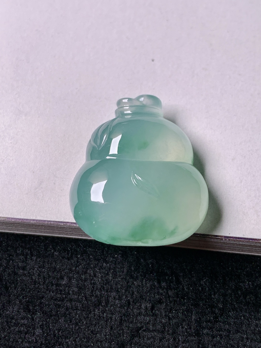 飘花葫芦 色泽浓艳 0413尺寸24.7*21.7*9.3