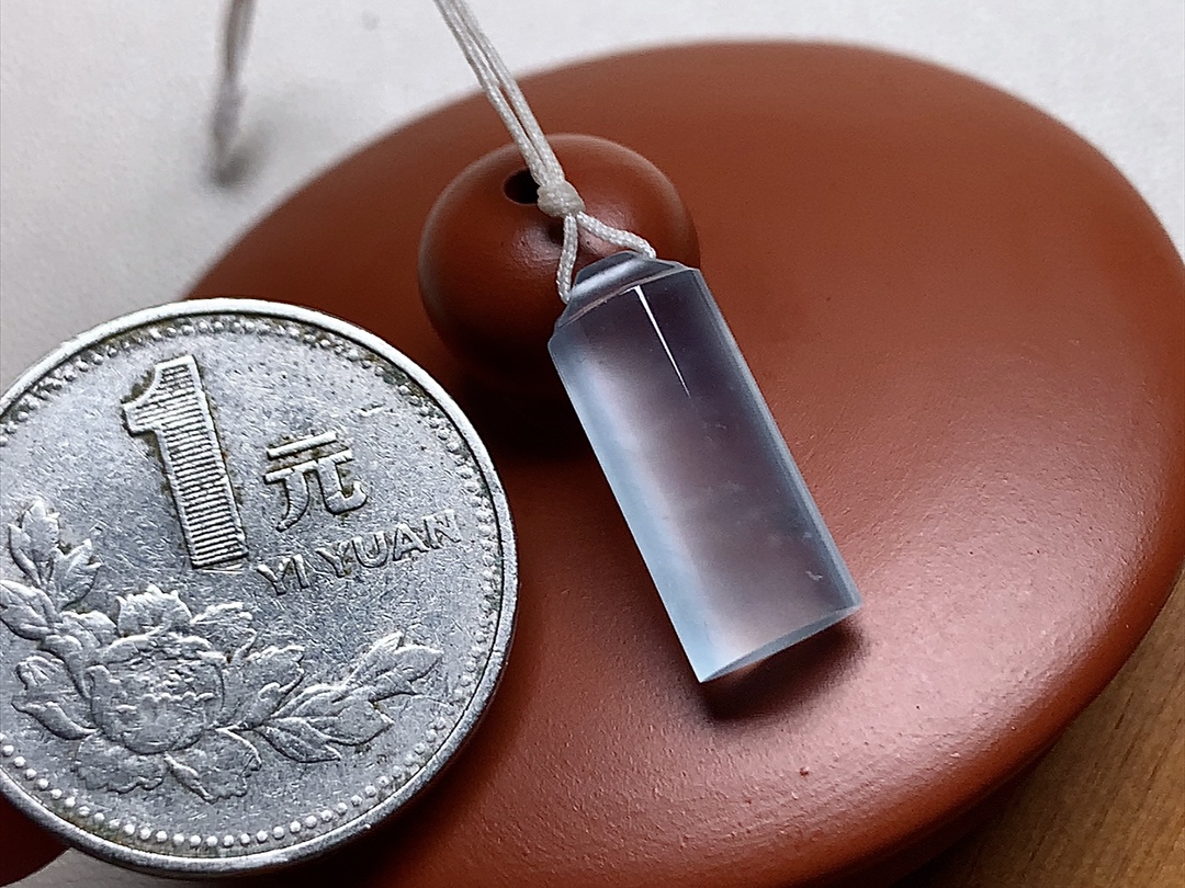 玻璃种素牌 行家货品质，冰透感十足，无裂，尺寸18*7.4*5.2