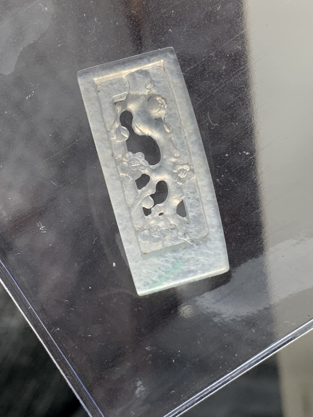 高冰飘绿喜上眉梢，水润种老，0413尺寸37.2*15.7*4.3