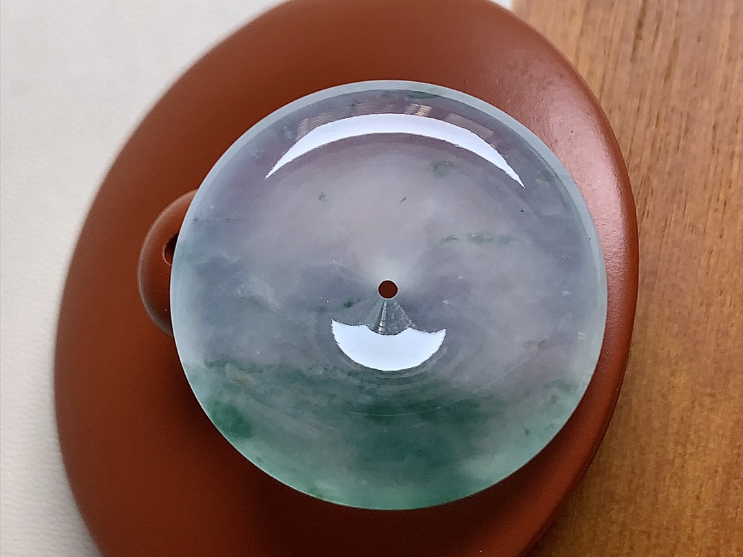 高冰飘花怀古 飘花色泽漂亮，种水，无裂，尺寸29.8*6