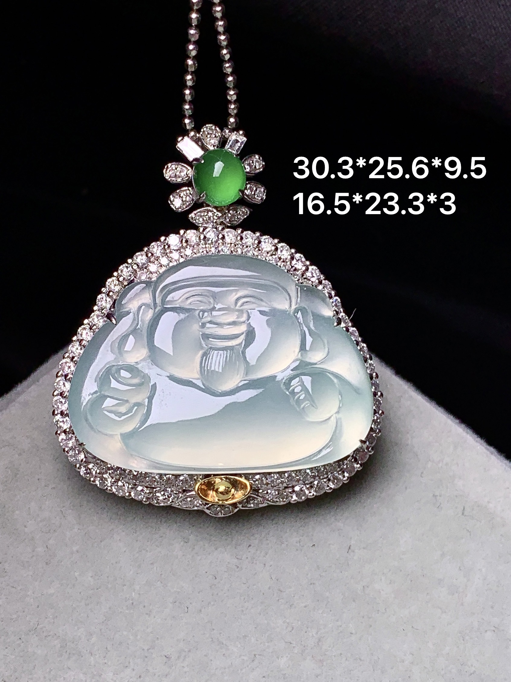 18k金钻镶嵌冰种财神爷吊坠 玉质细腻 水润亮眼 色泽艳丽 整体尺寸30.3*25.6*9.5k1