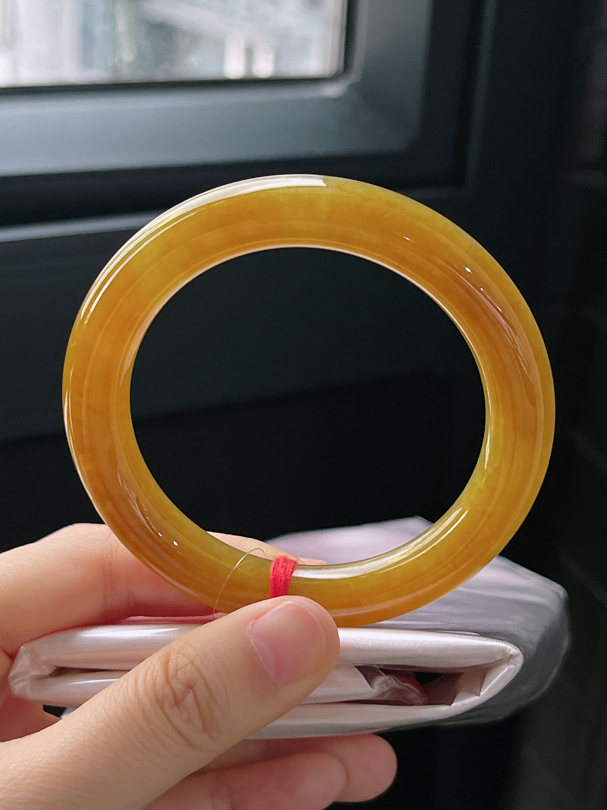 圆镯54.6圈口，冰糯种黄翡手镯