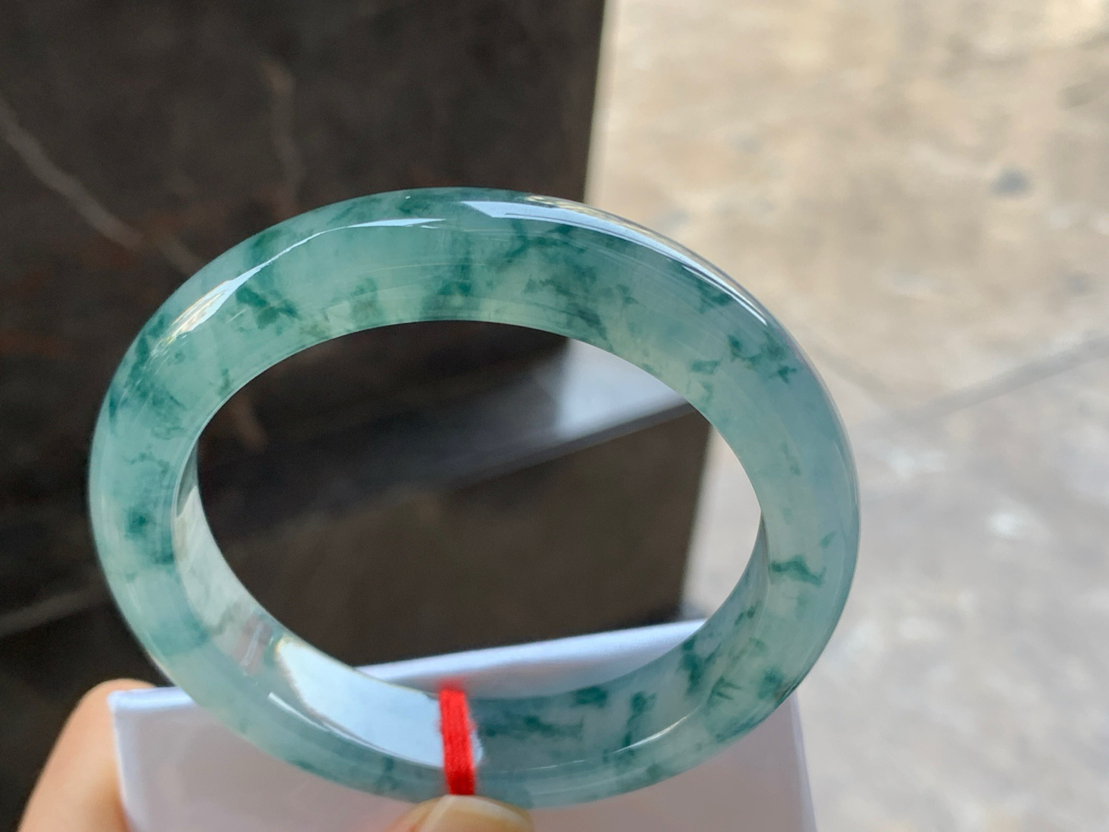 56-12.5-9.3

冰蓝花手镯^_^飘花浓郁