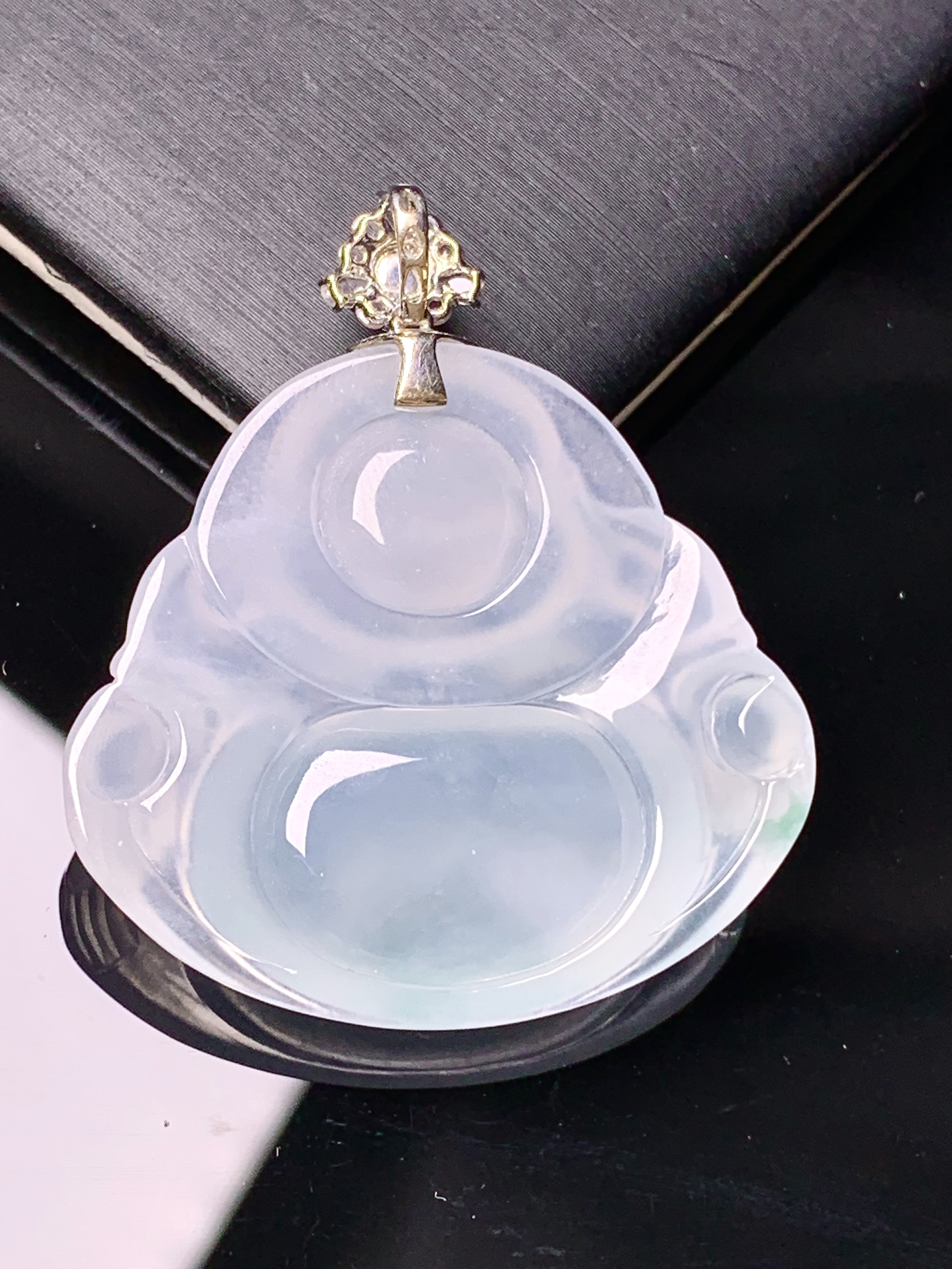 18k金钻镶嵌冰种佛公吊坠 玉质细腻 水润亮眼 色泽艳丽 整体尺寸39.5*34*6a2