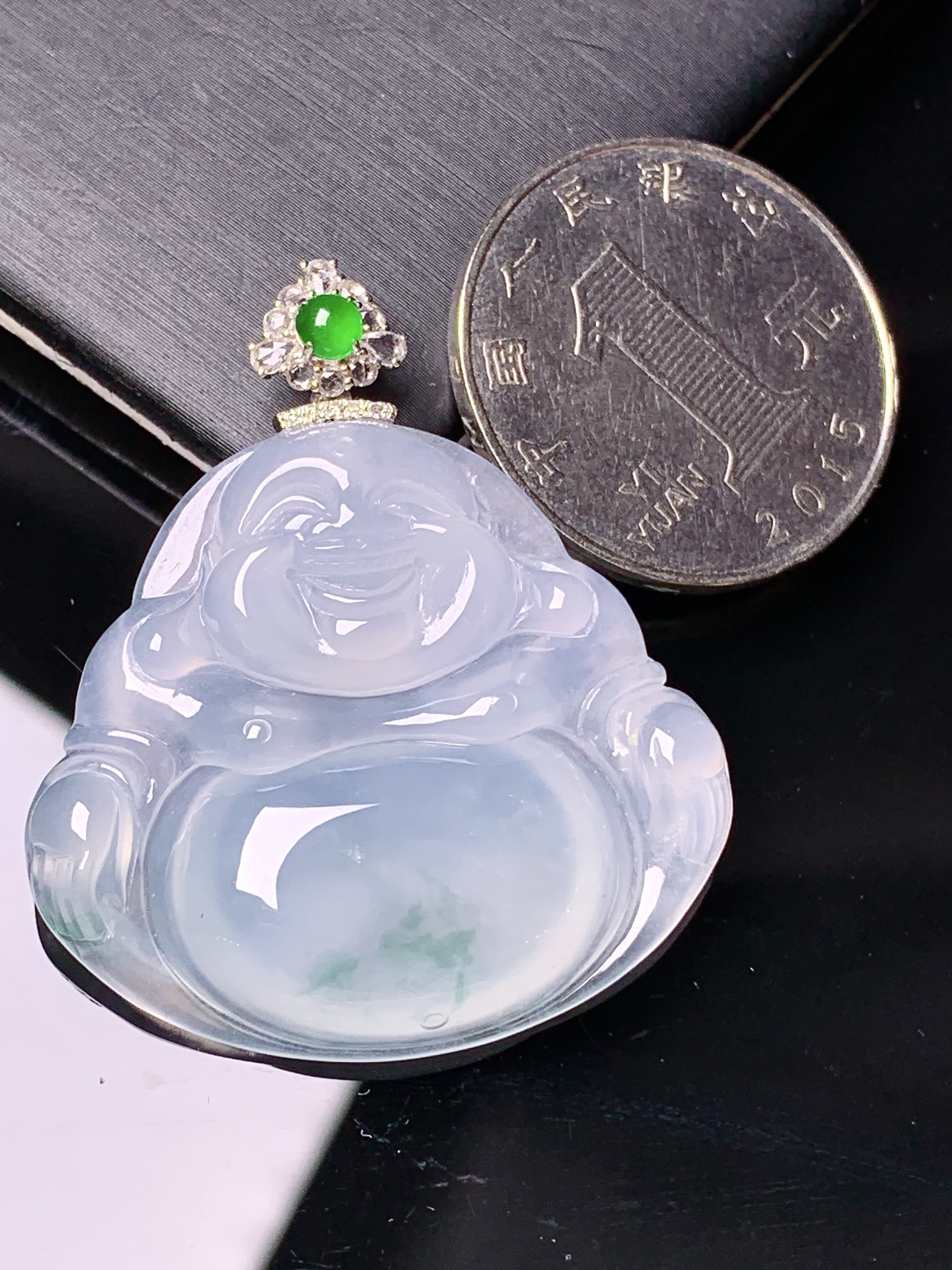 18k金钻镶嵌冰种佛公吊坠 玉质细腻 水润亮眼 色泽艳丽 整体尺寸39.5*34*6a2