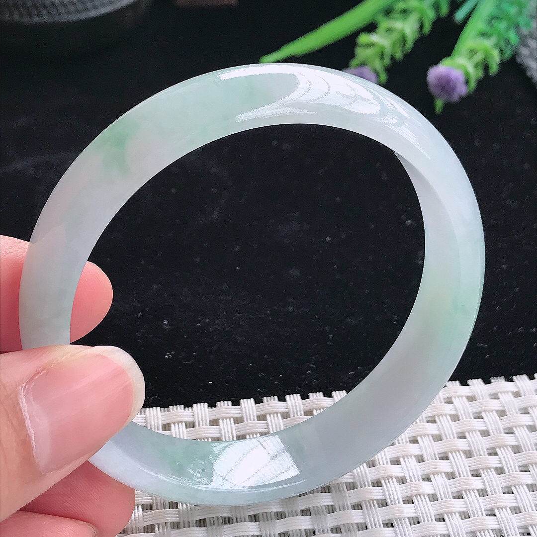 实拍A货翡翠58/13.8/6.6老坑冰润飘花手镯翡翠宽边玉镯平安镯美人镯