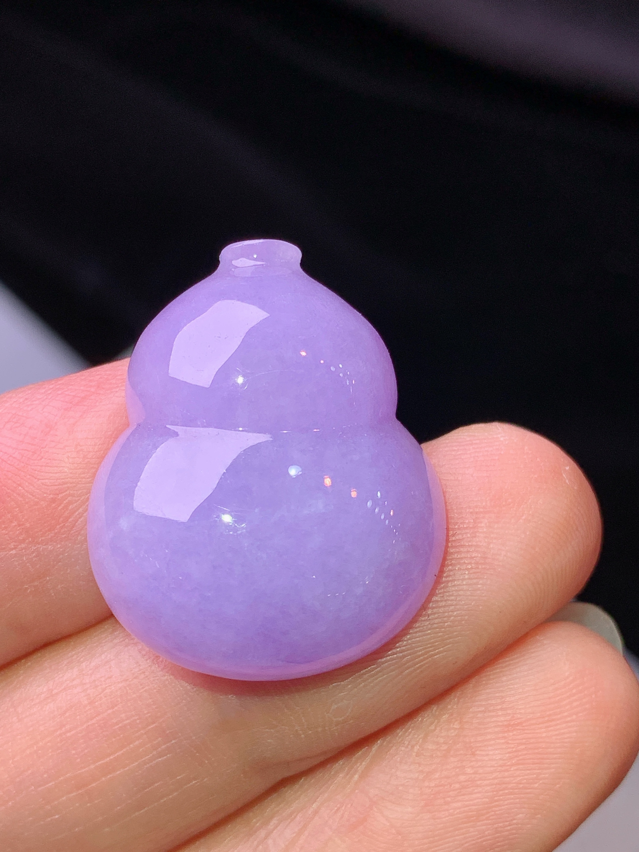 镶嵌款 紫罗兰葫芦吊坠 玉质细腻 色泽艳丽清新 水润亮眼 整体尺寸24*19.5*7m2