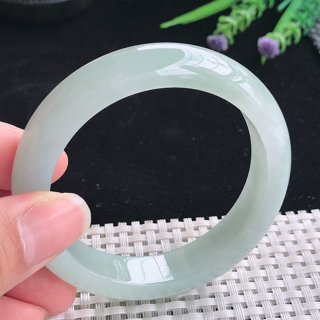 实拍A货翡翠55/13.3/8.5老坑冰润起胶冰晴绿手镯翡翠宽边玉镯平安镯美人镯