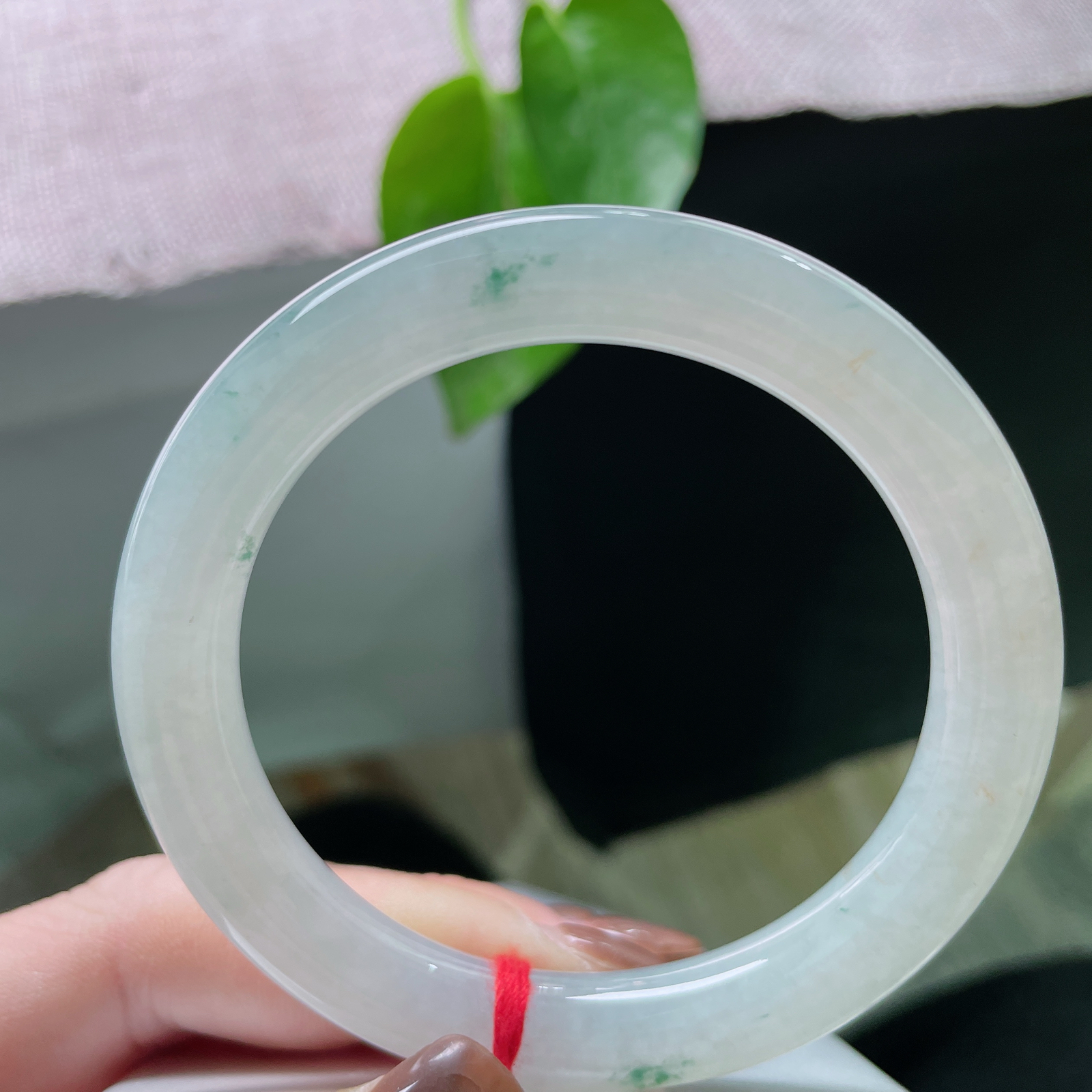 55.2/9.6，飘花圆条，细腻，水润，耐看，雅致，灵动ss49567a