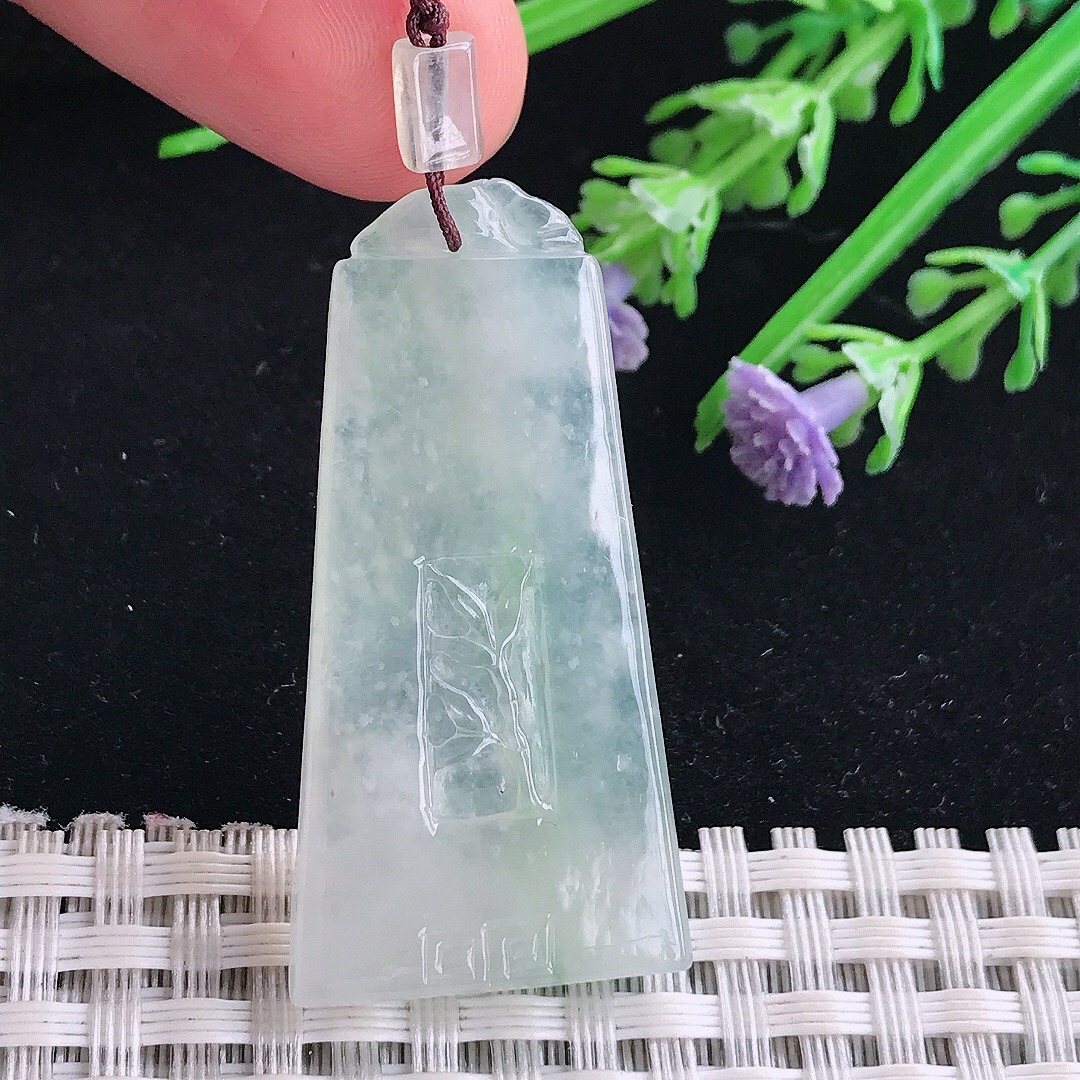 实拍A货翡翠41.5/21/5.3老坑冰透起胶冰晴梅花牌吊坠翡翠玉牌