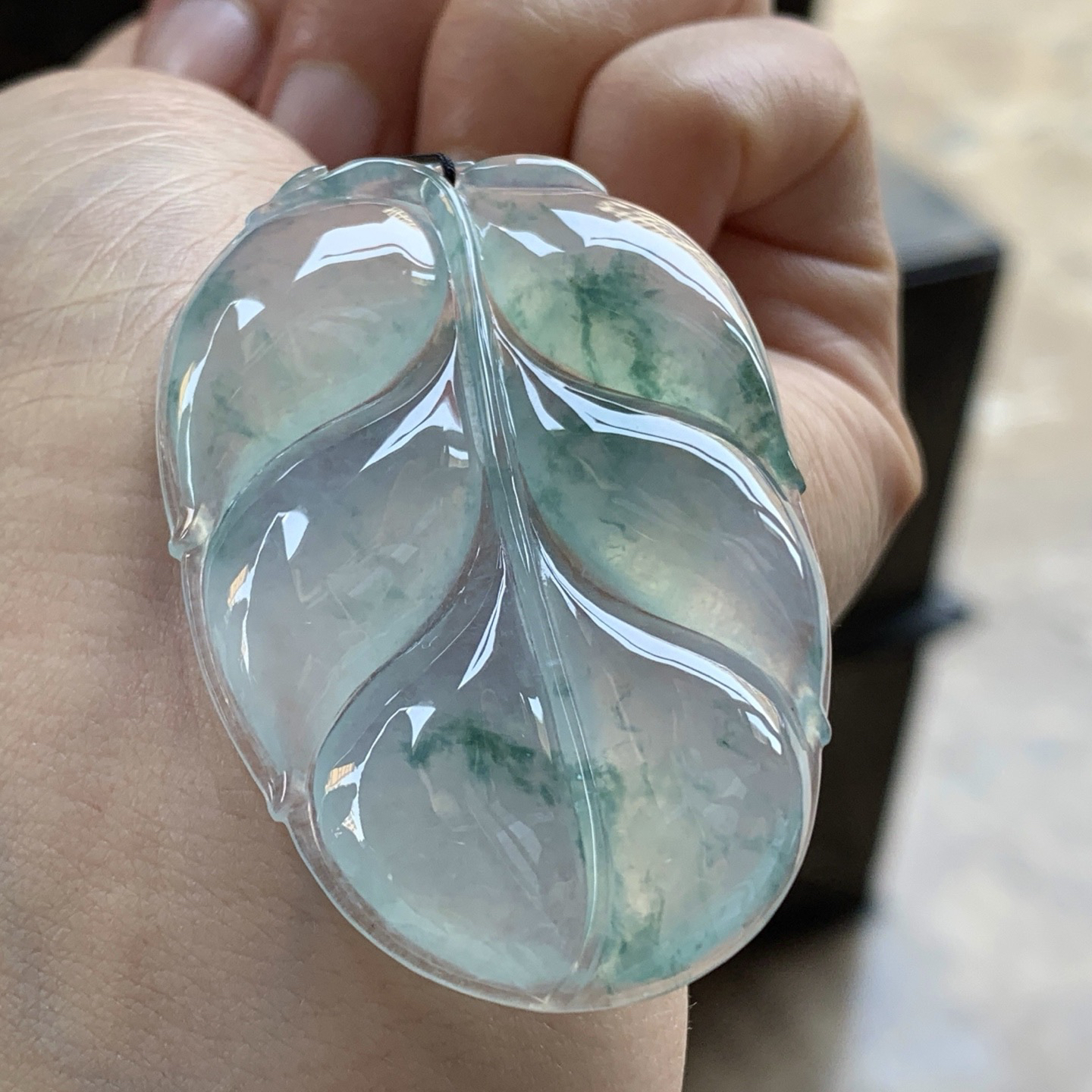 冰飘花叶子^_^冰透