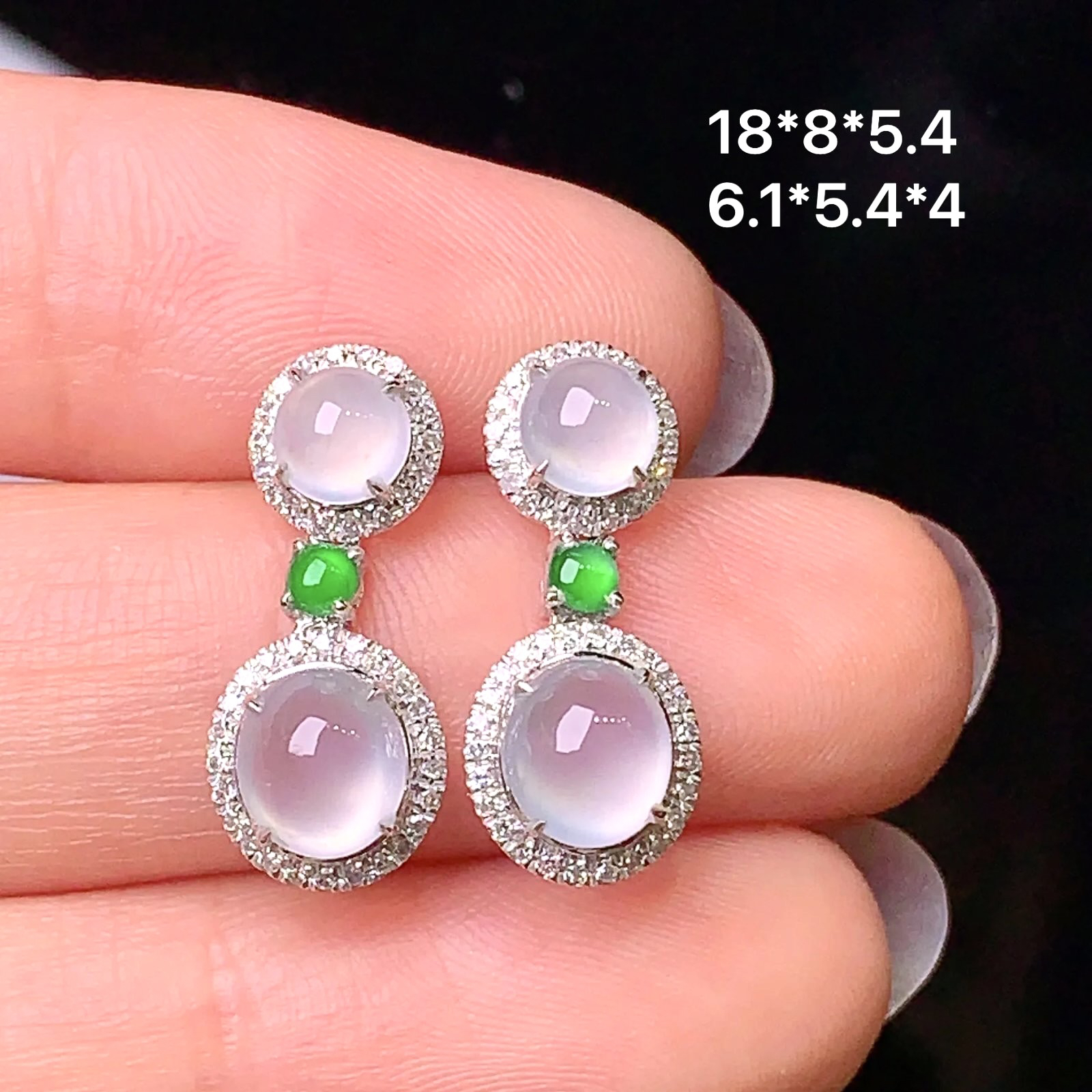 18k金钻镶嵌冰种蛋面耳坠 玉质细腻 色泽艳丽 款式新颖时尚唯美 整体尺寸18*8*5.4